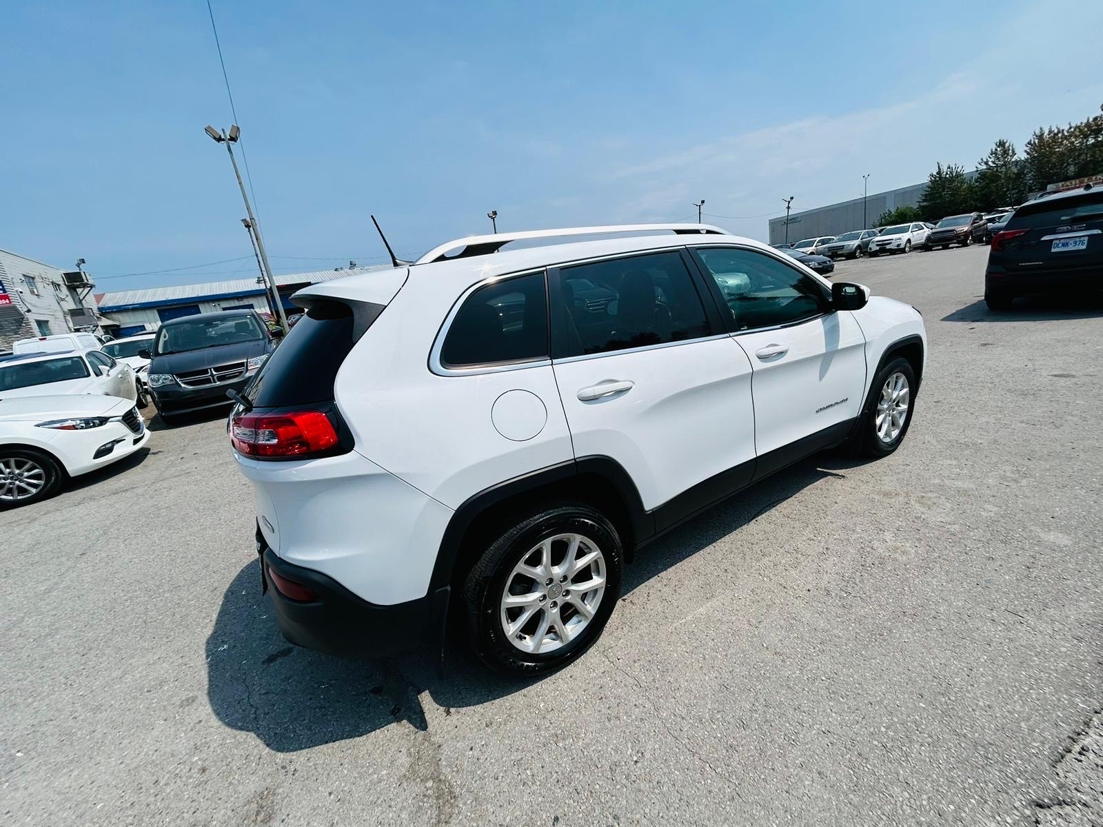 /hakimautosale/2018-Jeep-Cherokee-21389771787619072.jpg