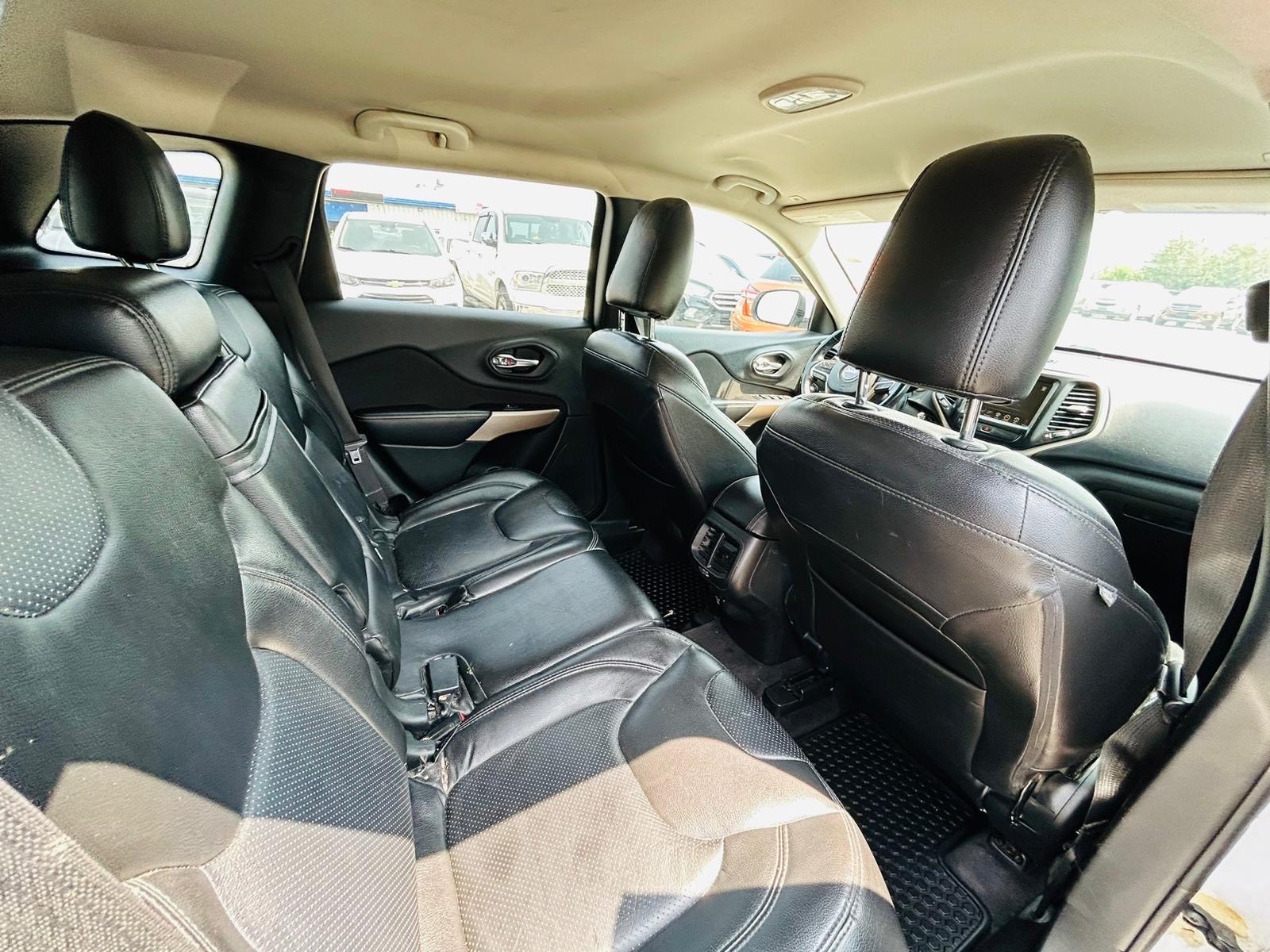 /hakimautosale/2018-Jeep-Cherokee-6375868999488856.jpg