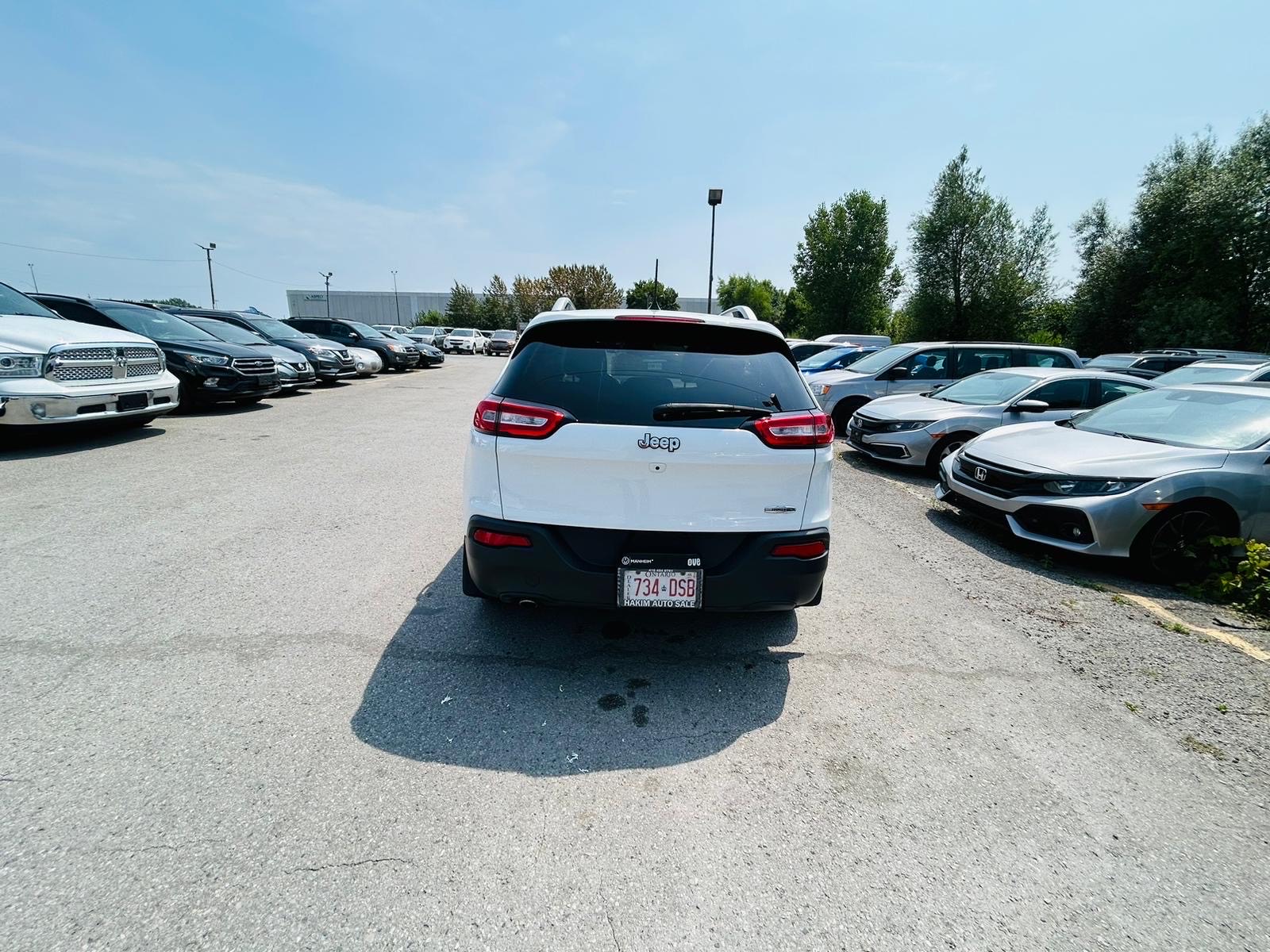 /hakimautosale/2018-Jeep-Cherokee-9125897462334498.jpg