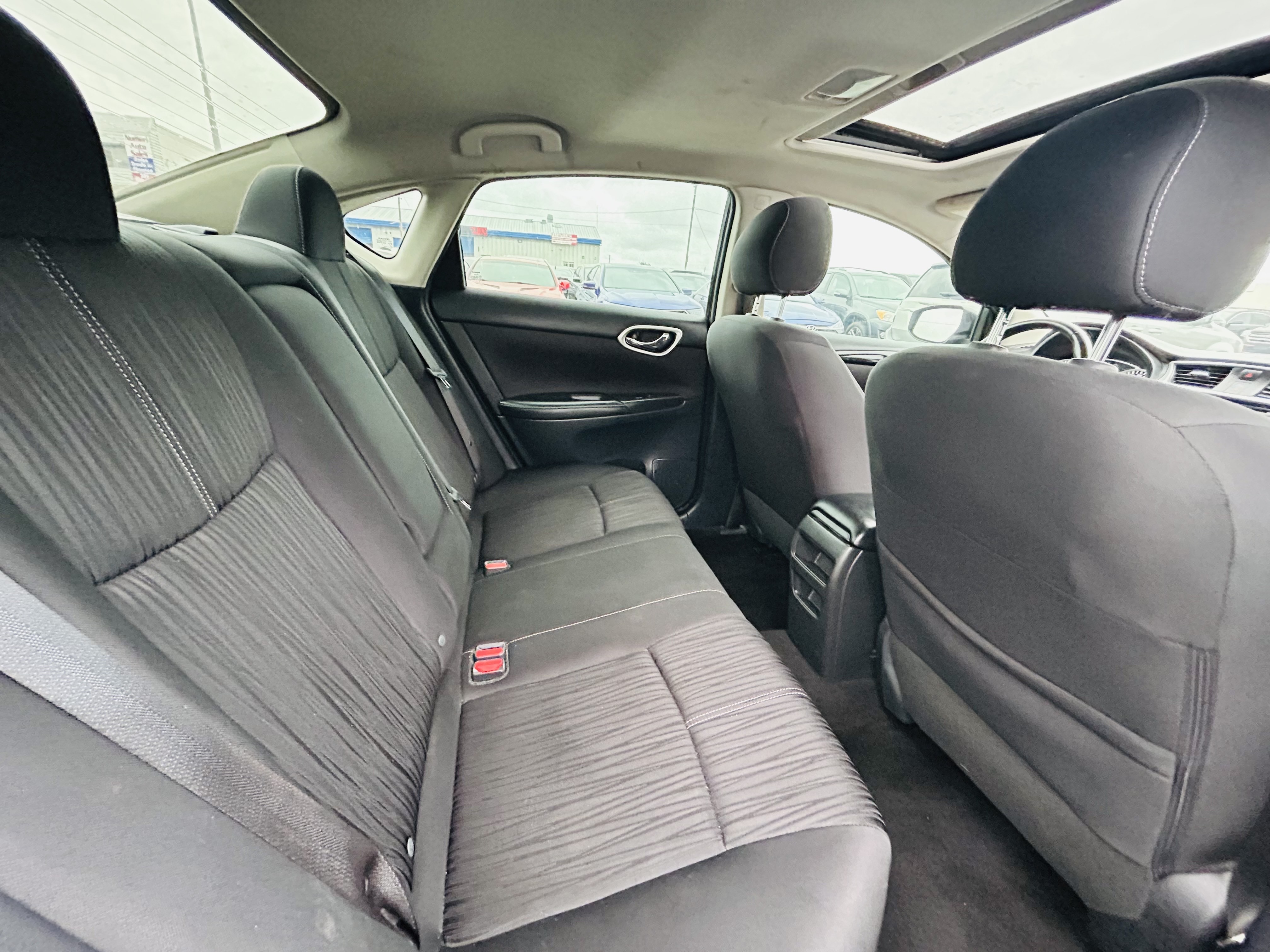 /hakimautosale/2018-Nissan-Sentra-2077696328977987.jpg