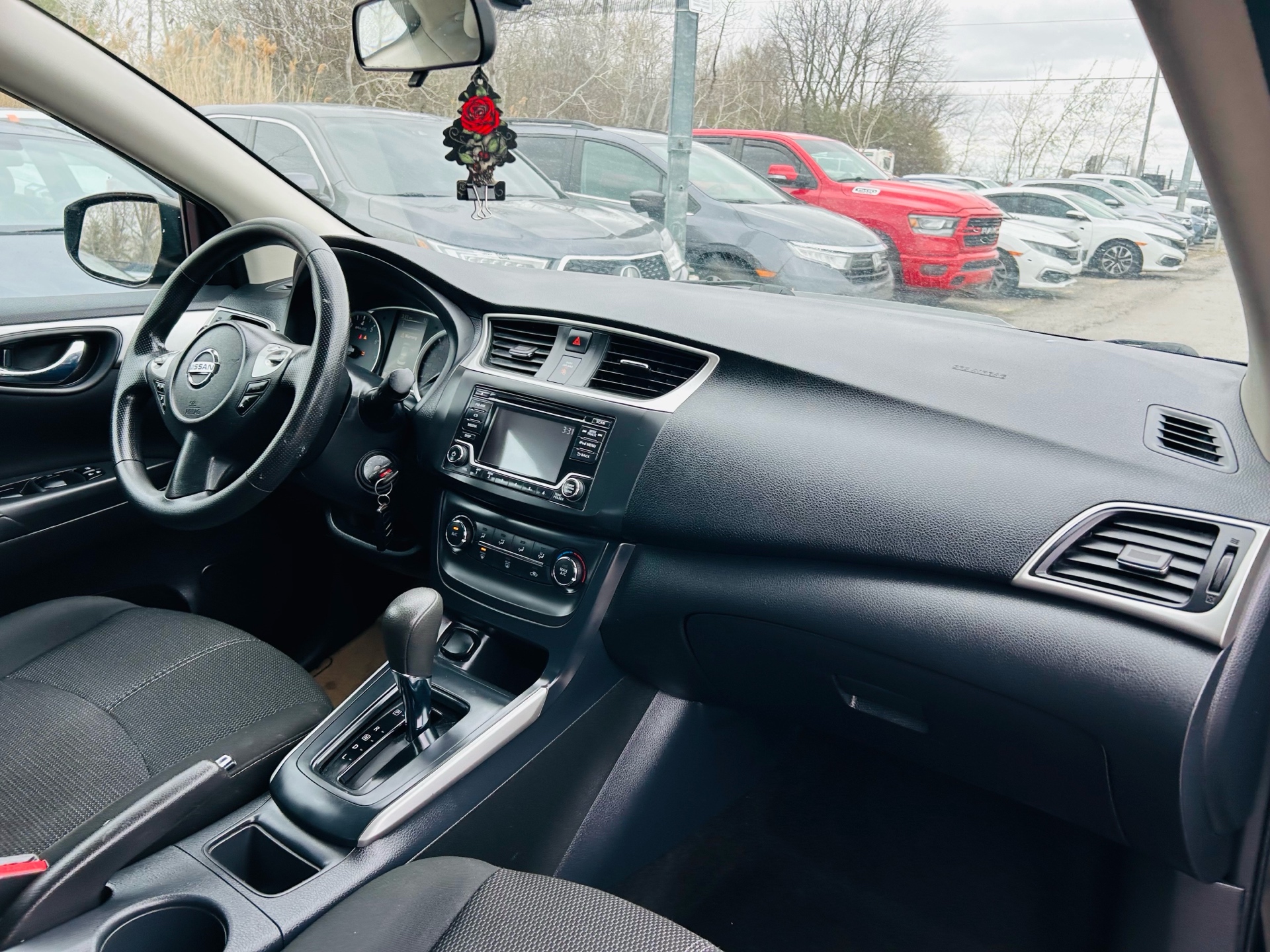 /hakimautosale/2018-Nissan-Sentra-7356141094870836.jpg