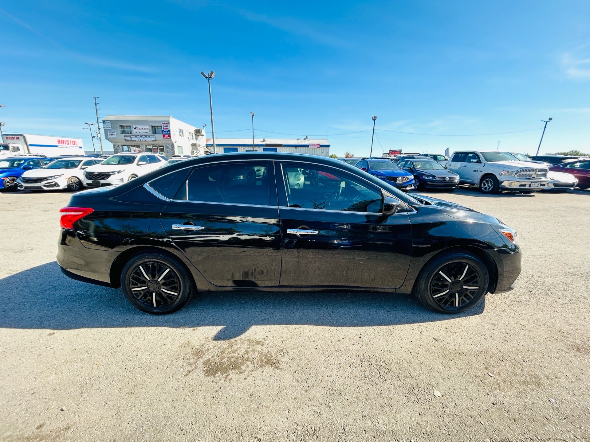 /hakimautosale/2018-Nissan-Sentra-8985458314813022.jpg