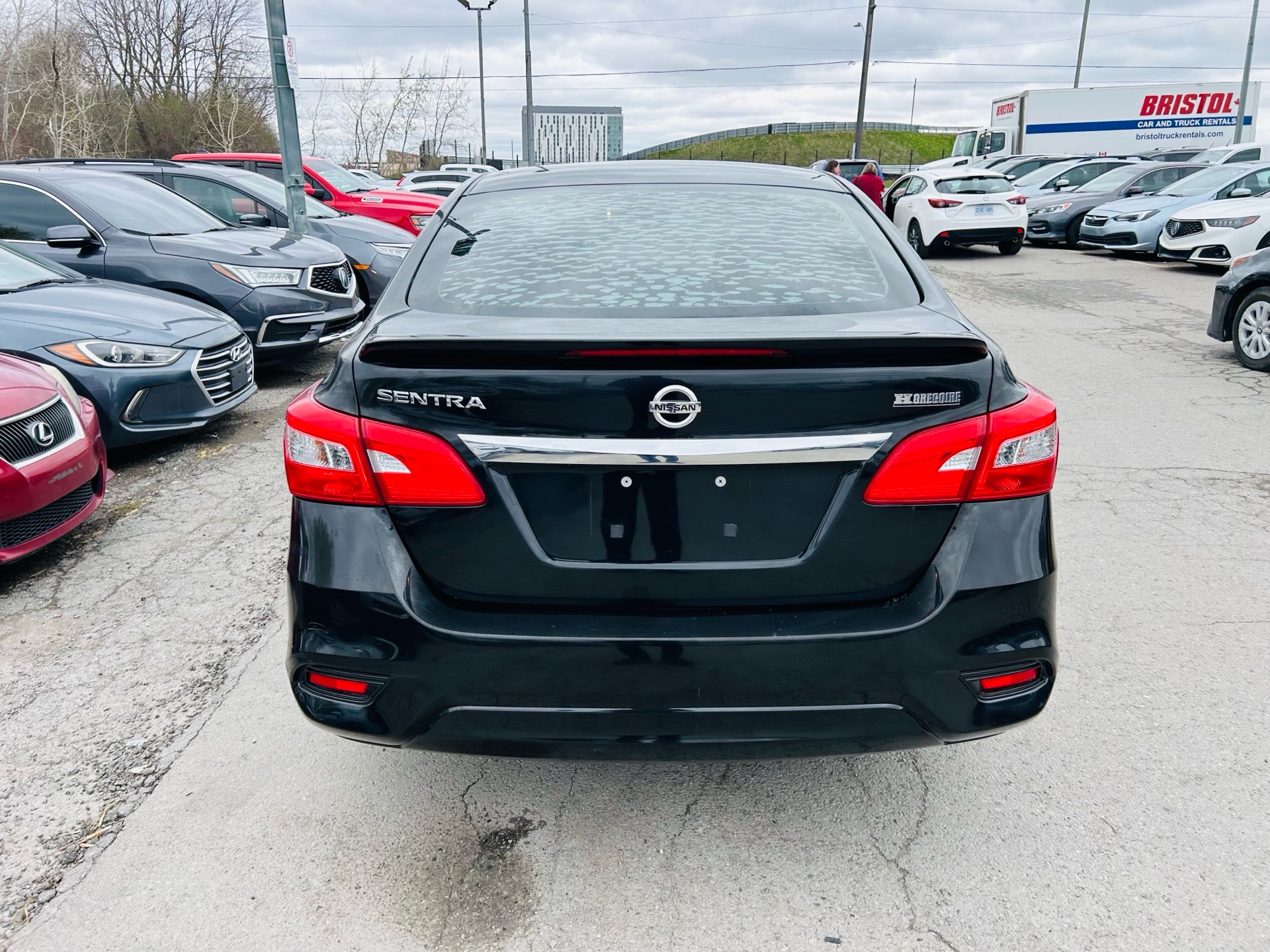 /hakimautosale/2018-Nissan-Sentra-9349140720463889.jpg