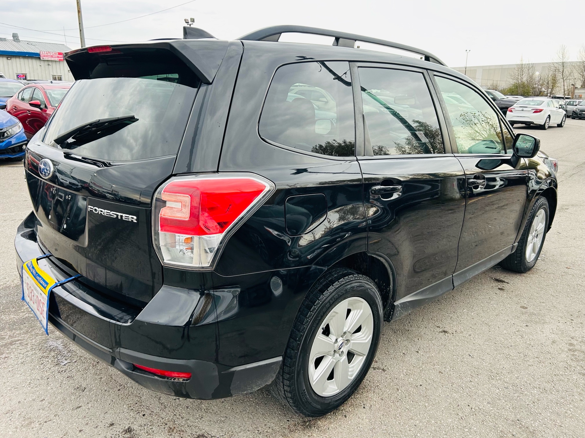 /hakimautosale/2018-Subaru-Forester-030344333586194594.jpg