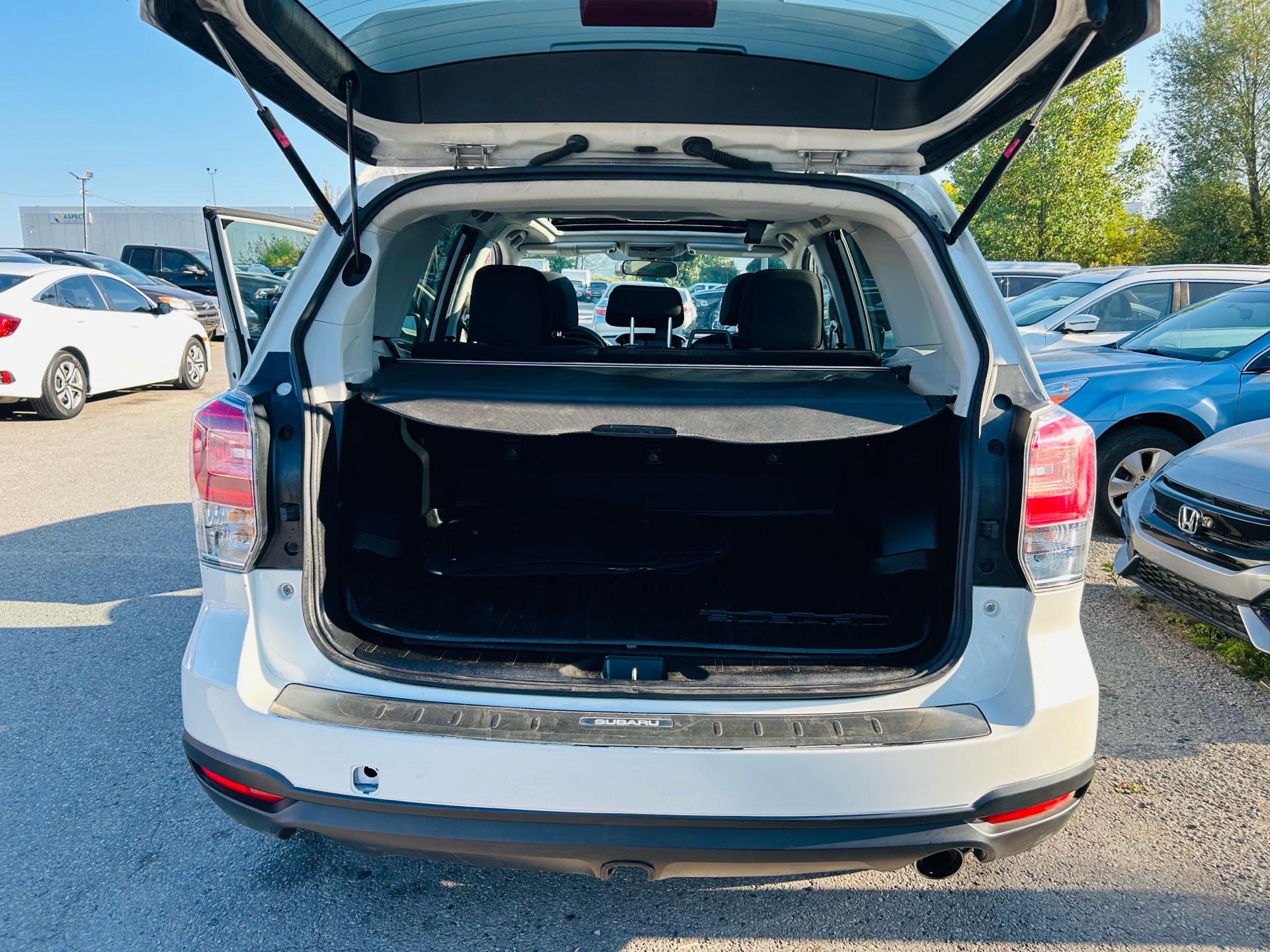 /hakimautosale/2018-Subaru-Forester-3109616680904441.jpg