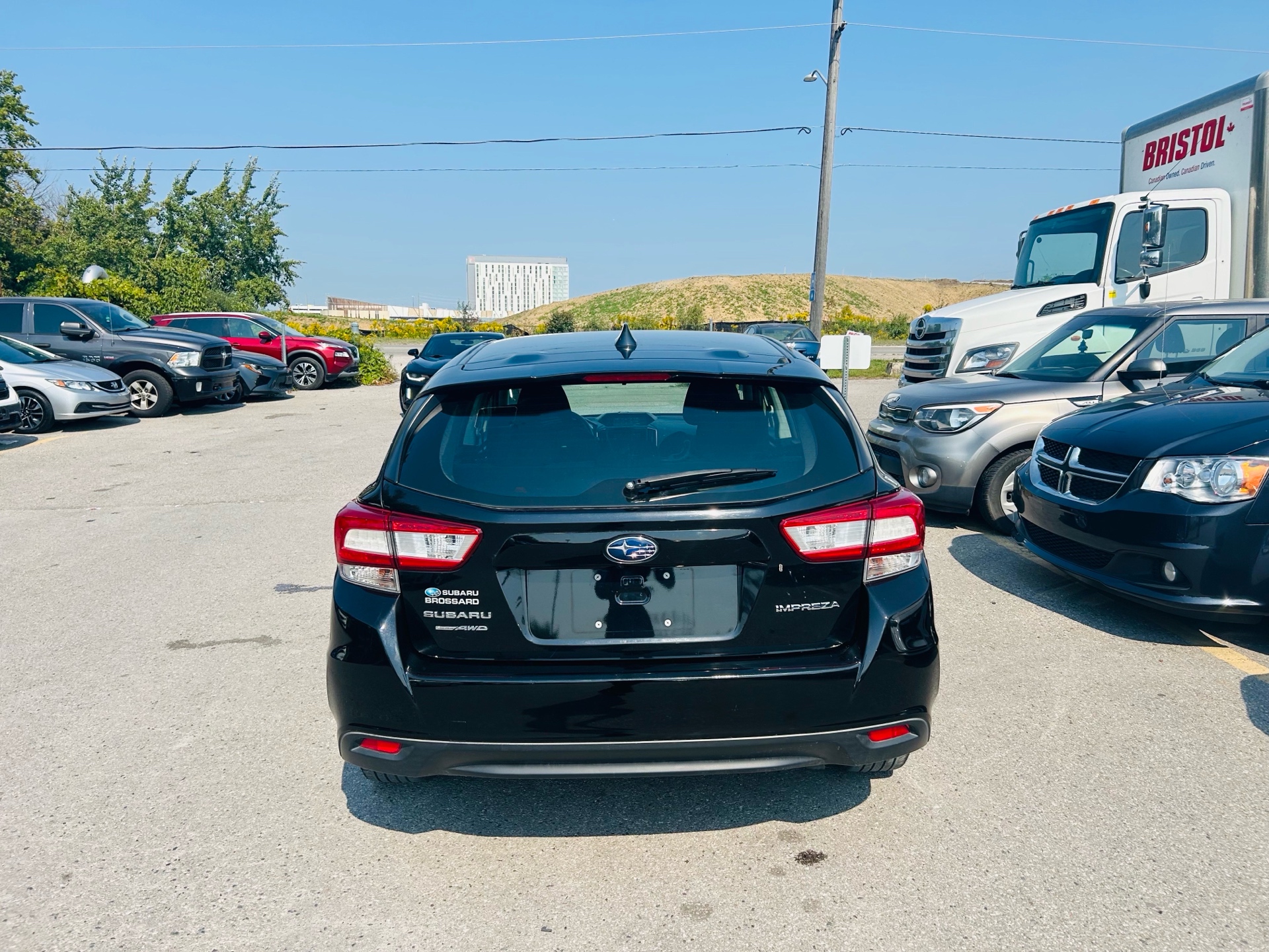/hakimautosale/2018-Subaru-Impreza-5651297815589562.jpg