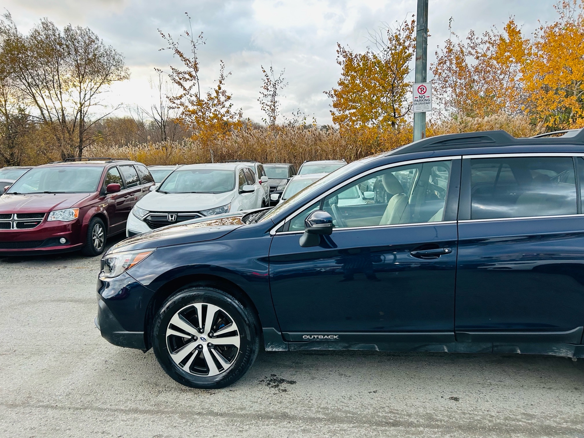 /hakimautosale/2018-Subaru-Outback-008561366540047688.jpg