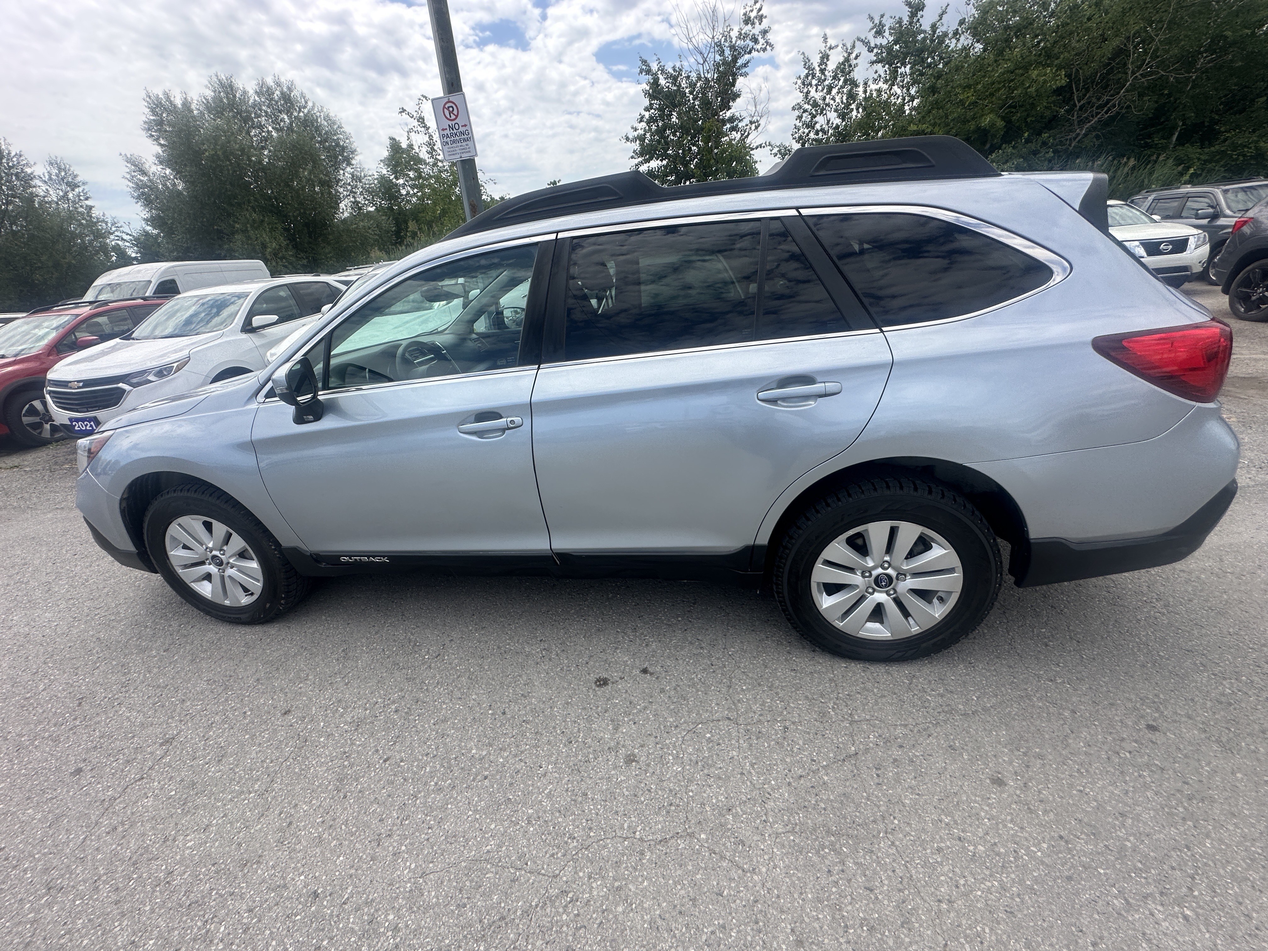 /hakimautosale/2018-Subaru-Outback-8679817526386315.jpg