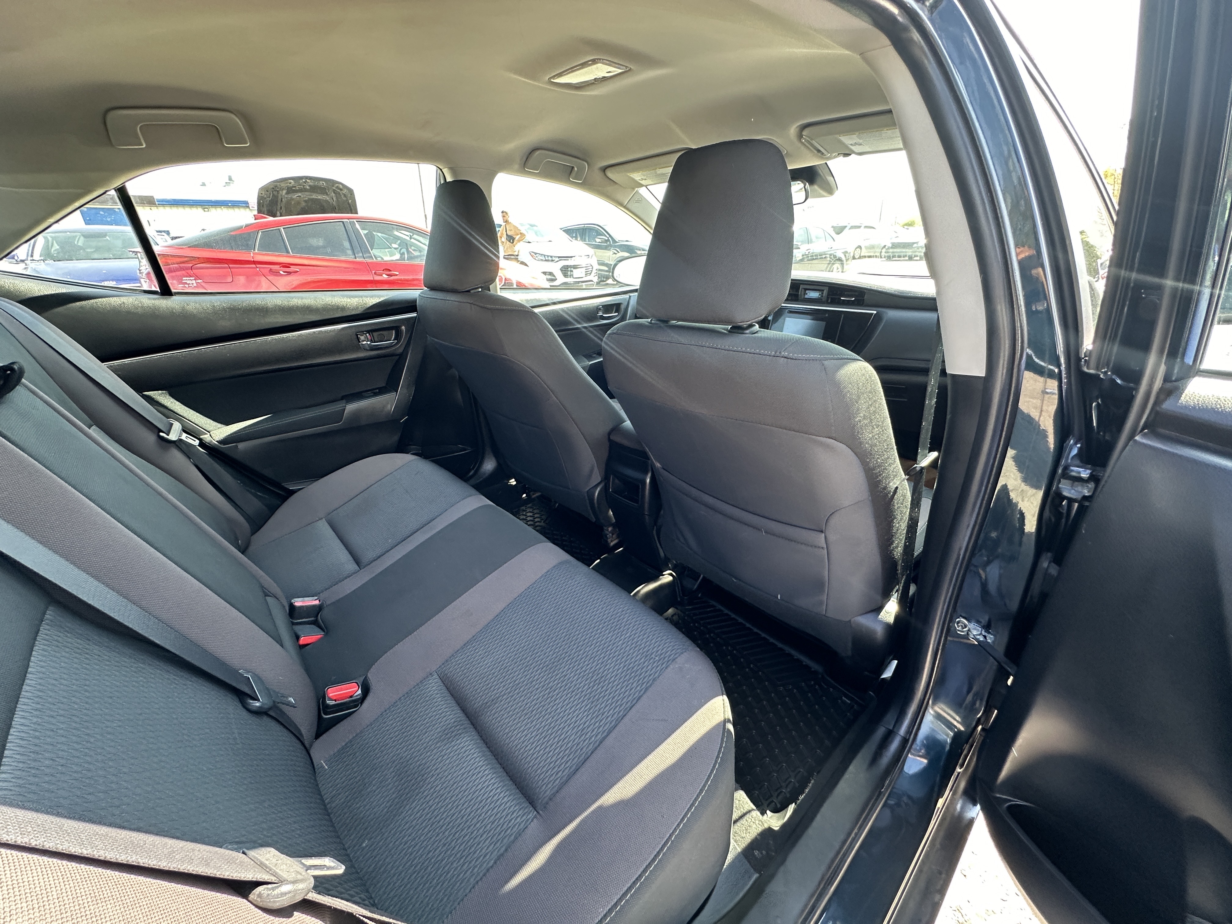 /hakimautosale/2018-Toyota-Corolla-203215463233408.jpg
