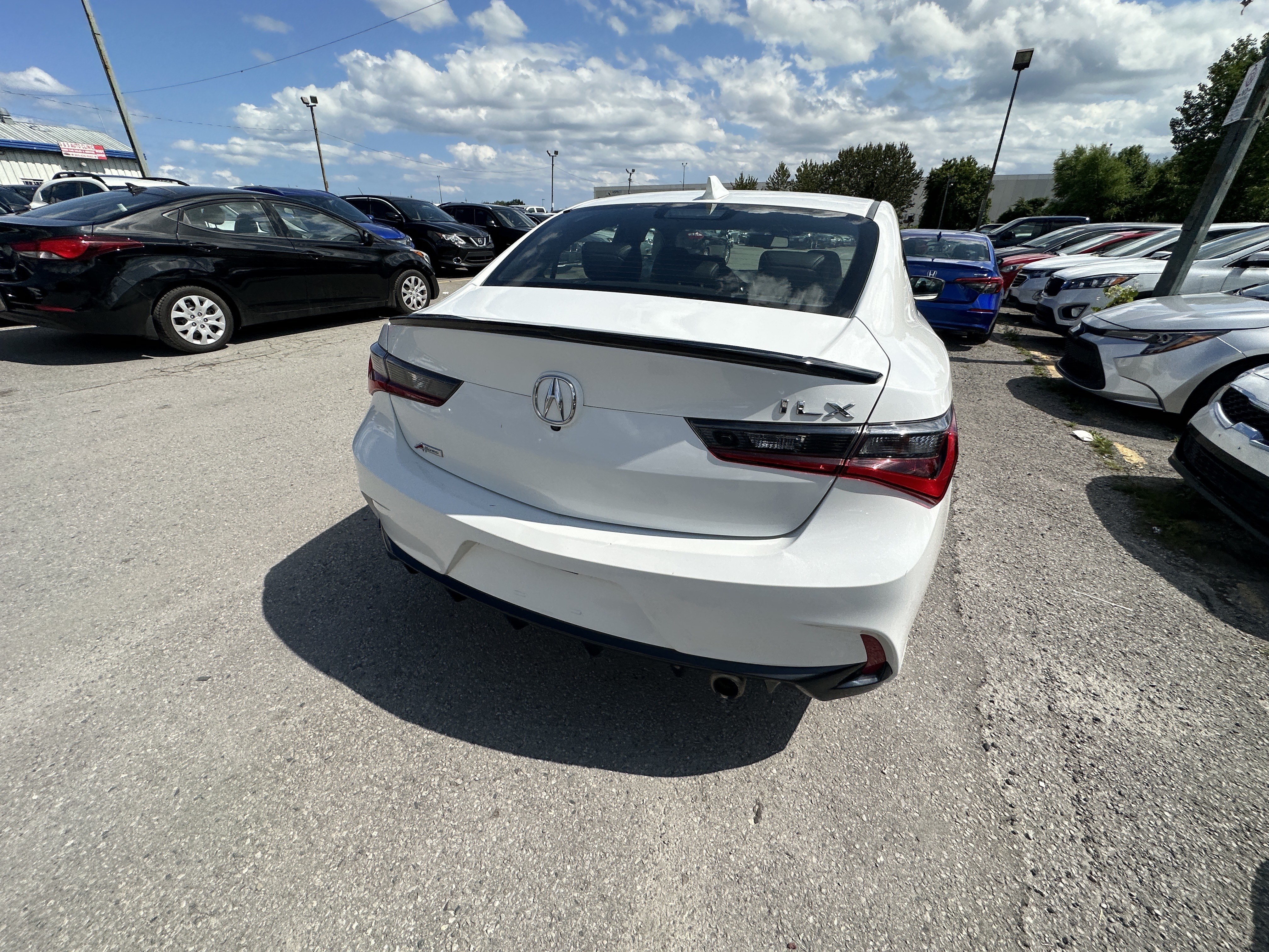 /hakimautosale/2019-Acura-ILX-2716999402677316.jpg