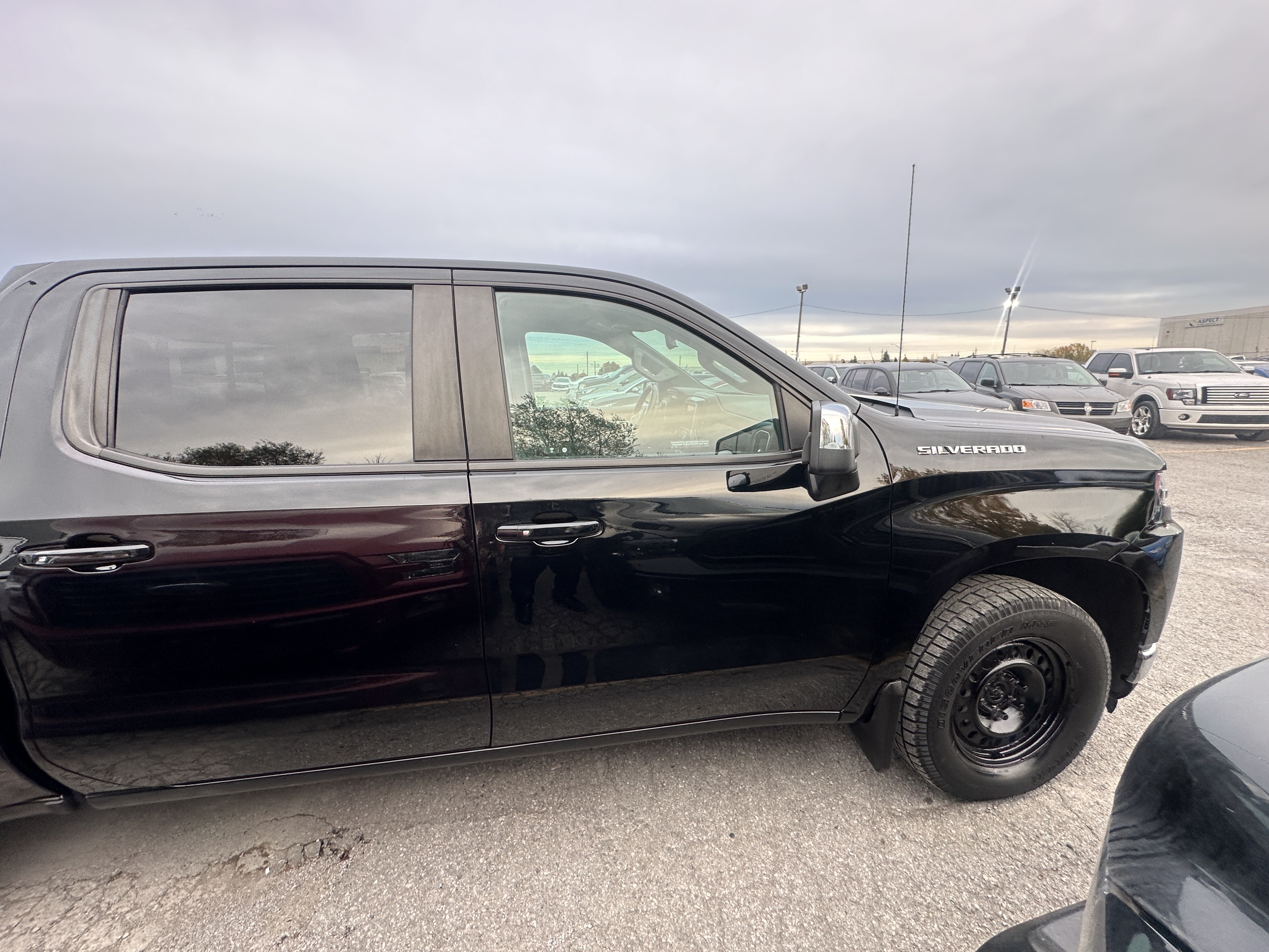 /hakimautosale/2019-Chevrolet-Silverado1500-8922332711676562.jpg