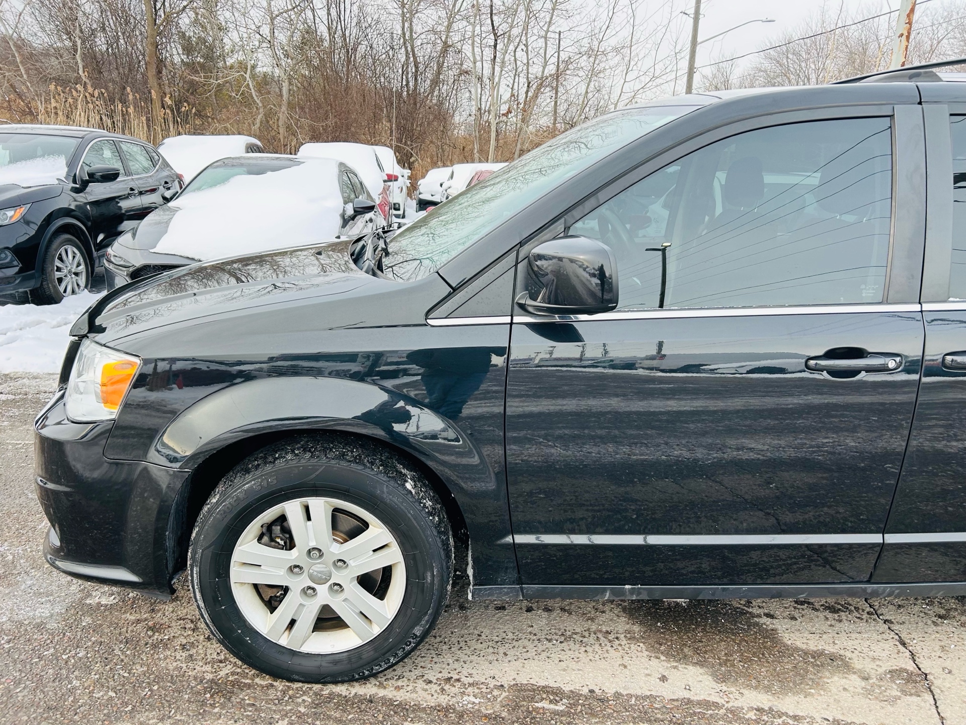 /hakimautosale/2019-Dodge-GrandCaravan-00012519399857247038.jpg