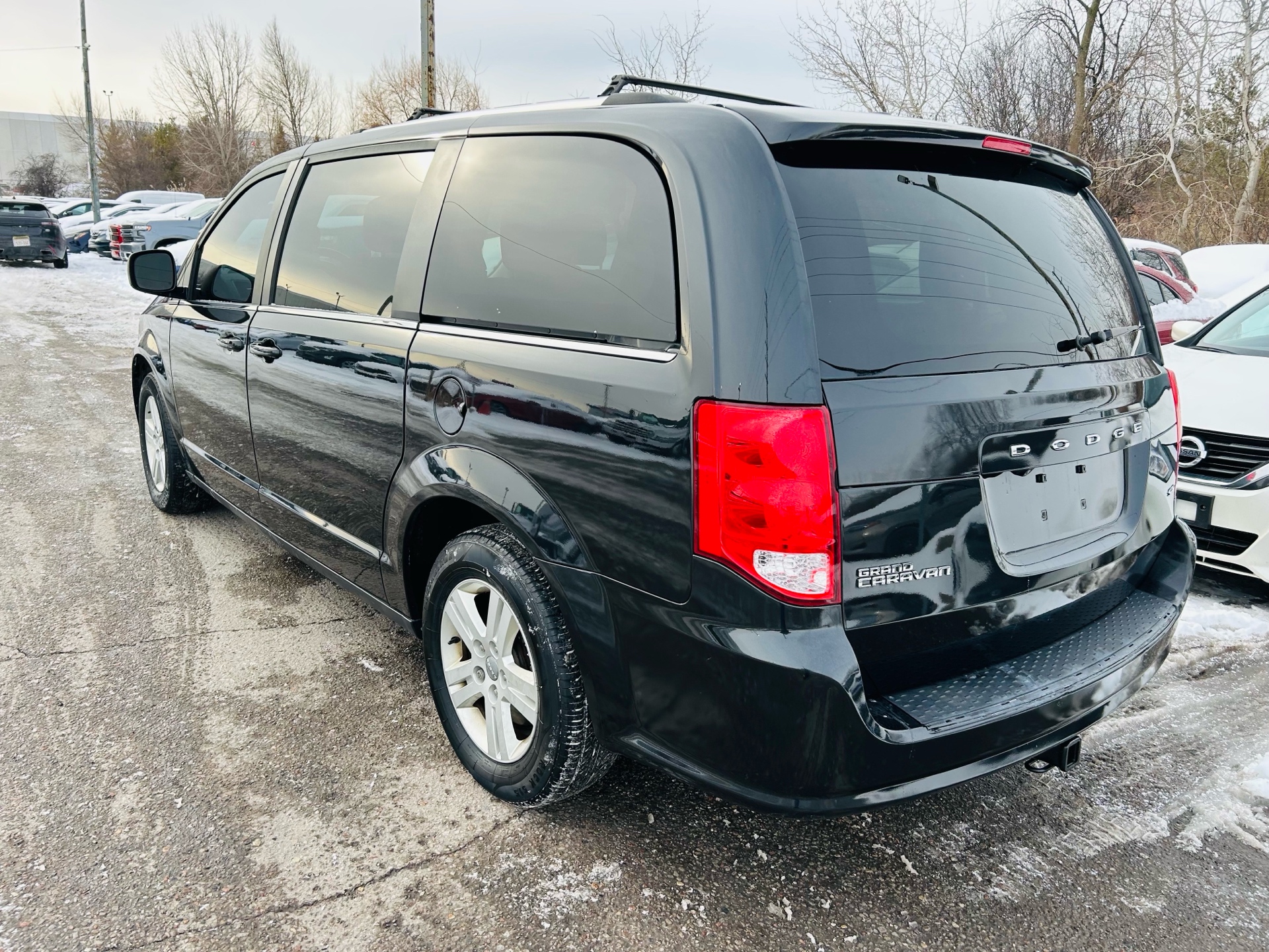 /hakimautosale/2019-Dodge-GrandCaravan-04121371453365685.jpg