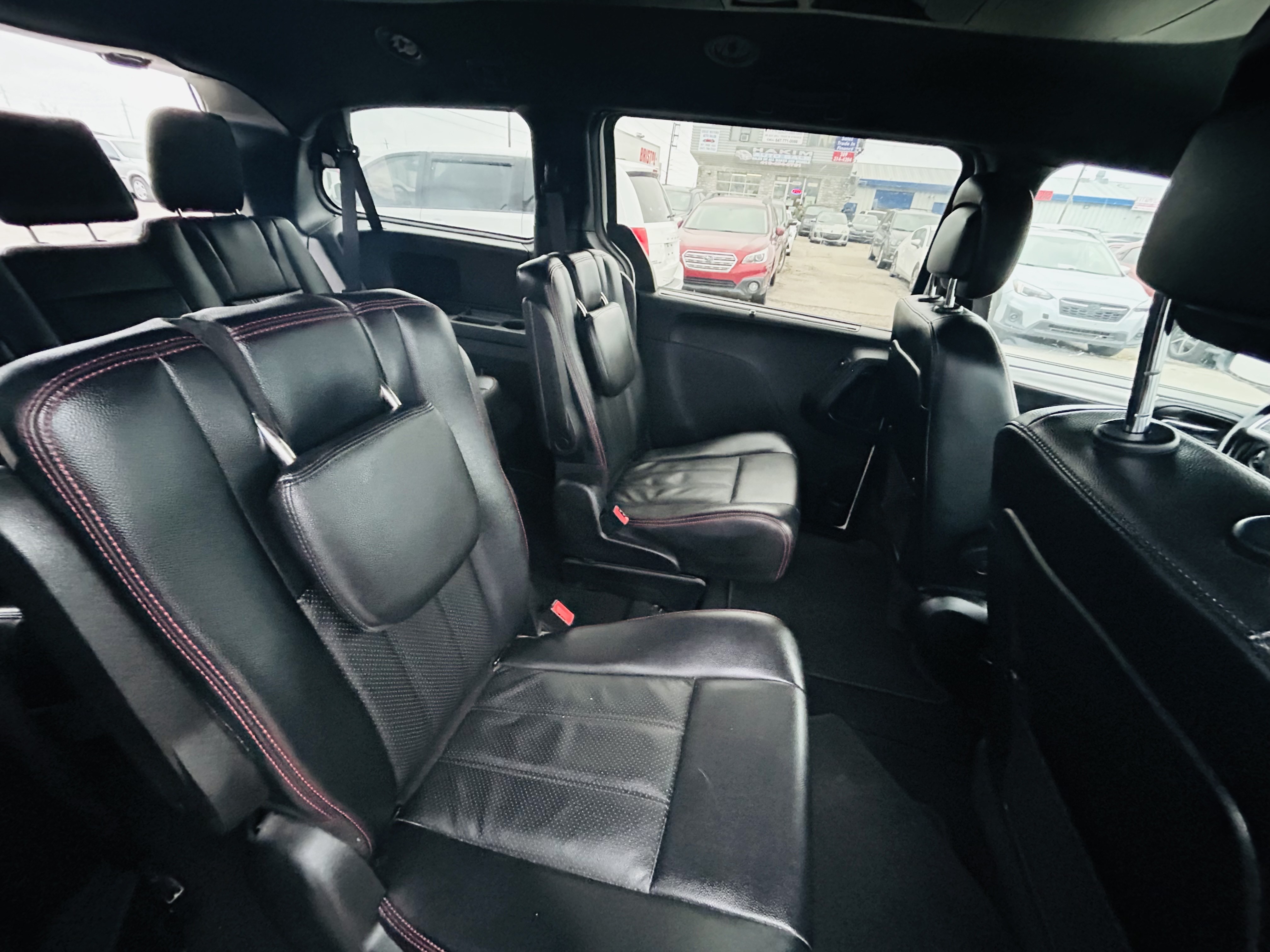 /hakimautosale/2019-Dodge-GrandCaravan-05241239876517634.jpg