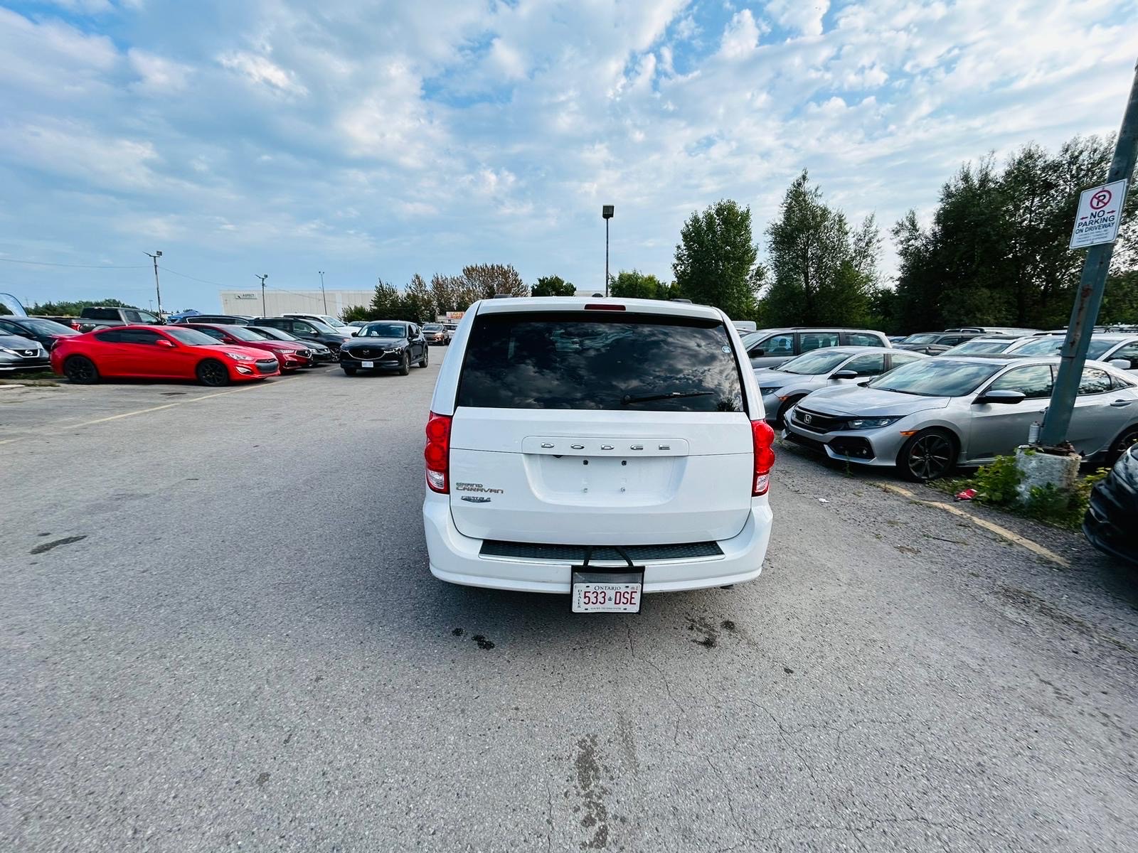 /hakimautosale/2019-Dodge-GrandCaravan-062564780863684.jpg