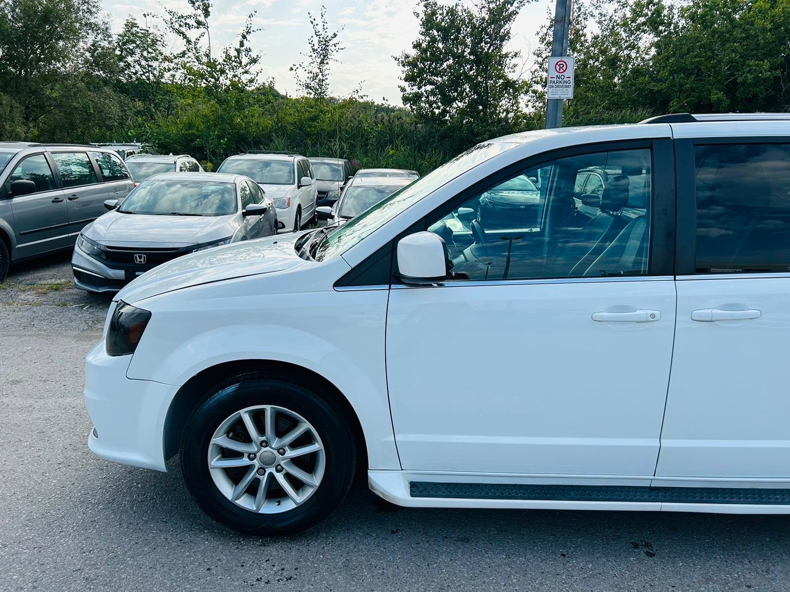 /hakimautosale/2019-Dodge-GrandCaravan-09400228403414879.jpg