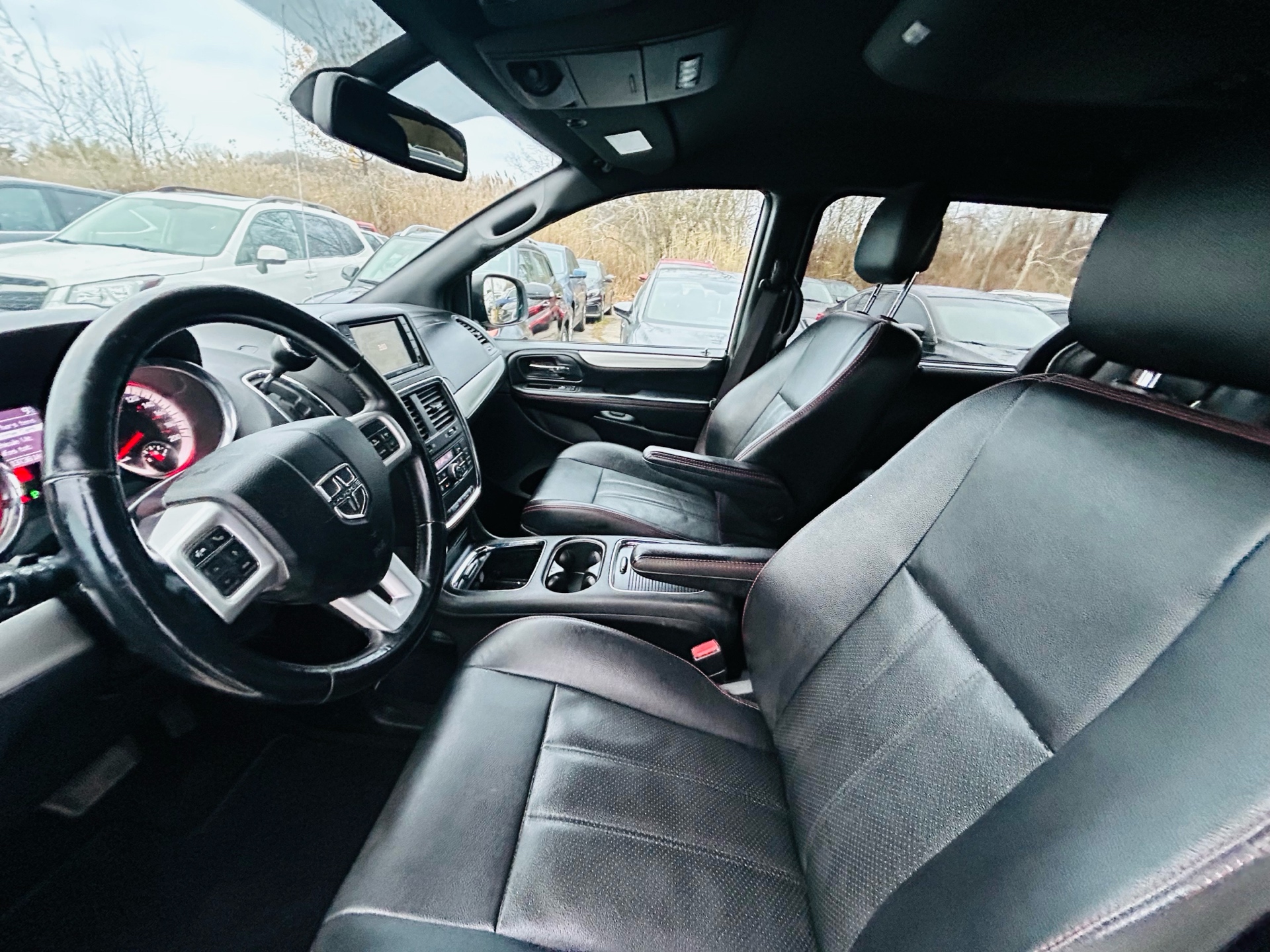 /hakimautosale/2019-Dodge-GrandCaravan-20647114658239252.jpg