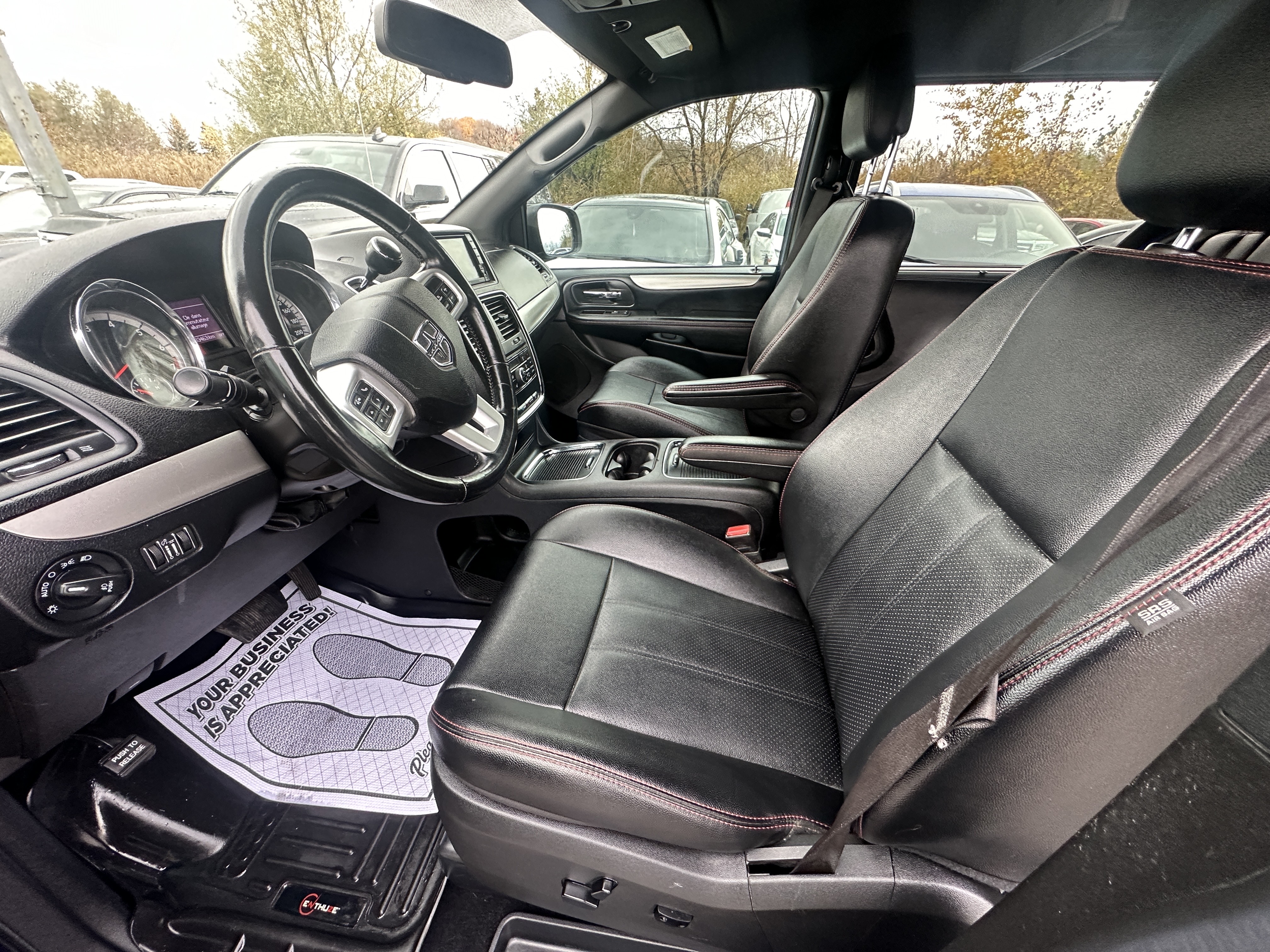 /hakimautosale/2019-Dodge-GrandCaravan-23671500461724682.jpg