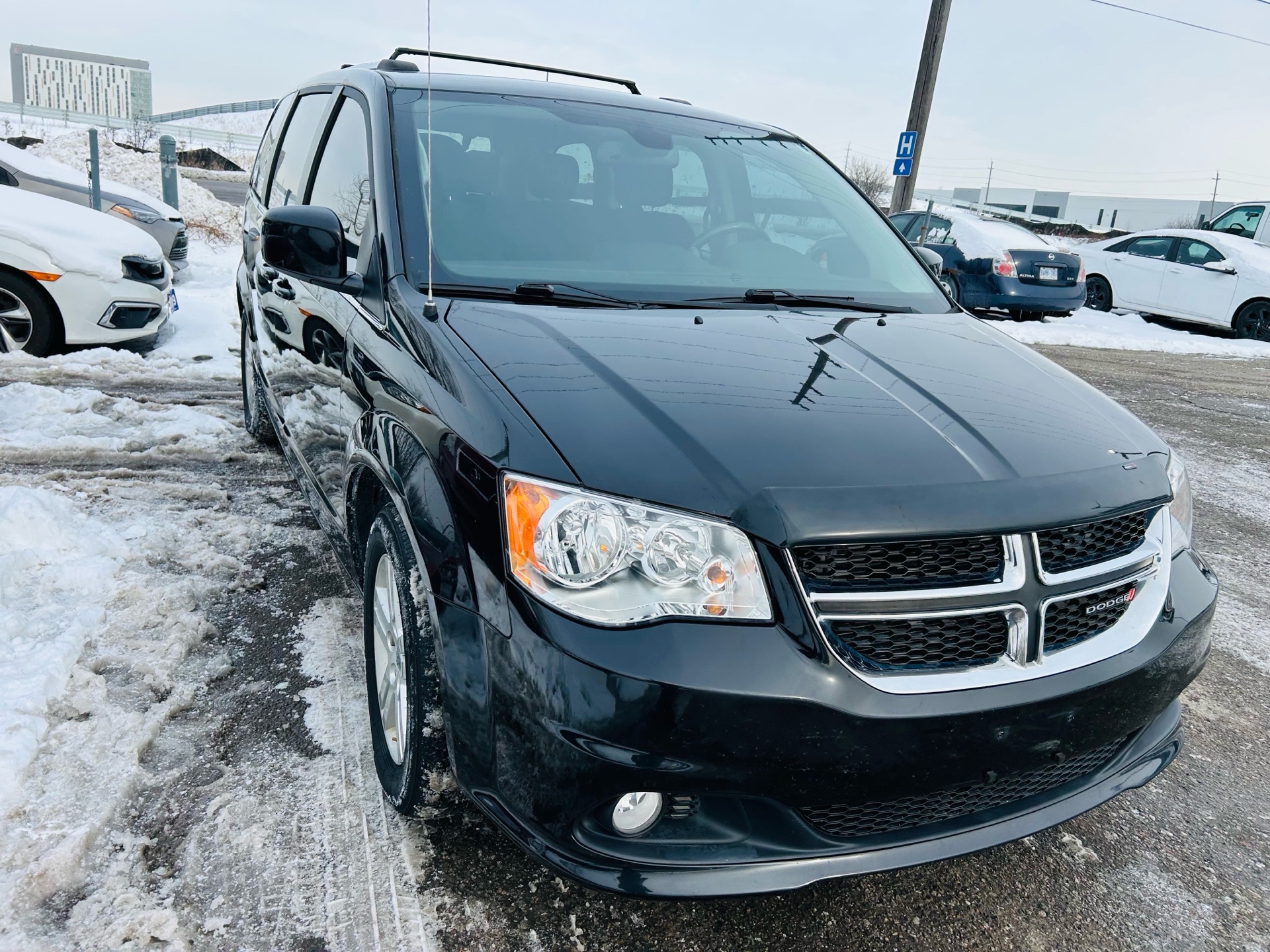 /hakimautosale/2019-Dodge-GrandCaravan-3307174254624907.jpg
