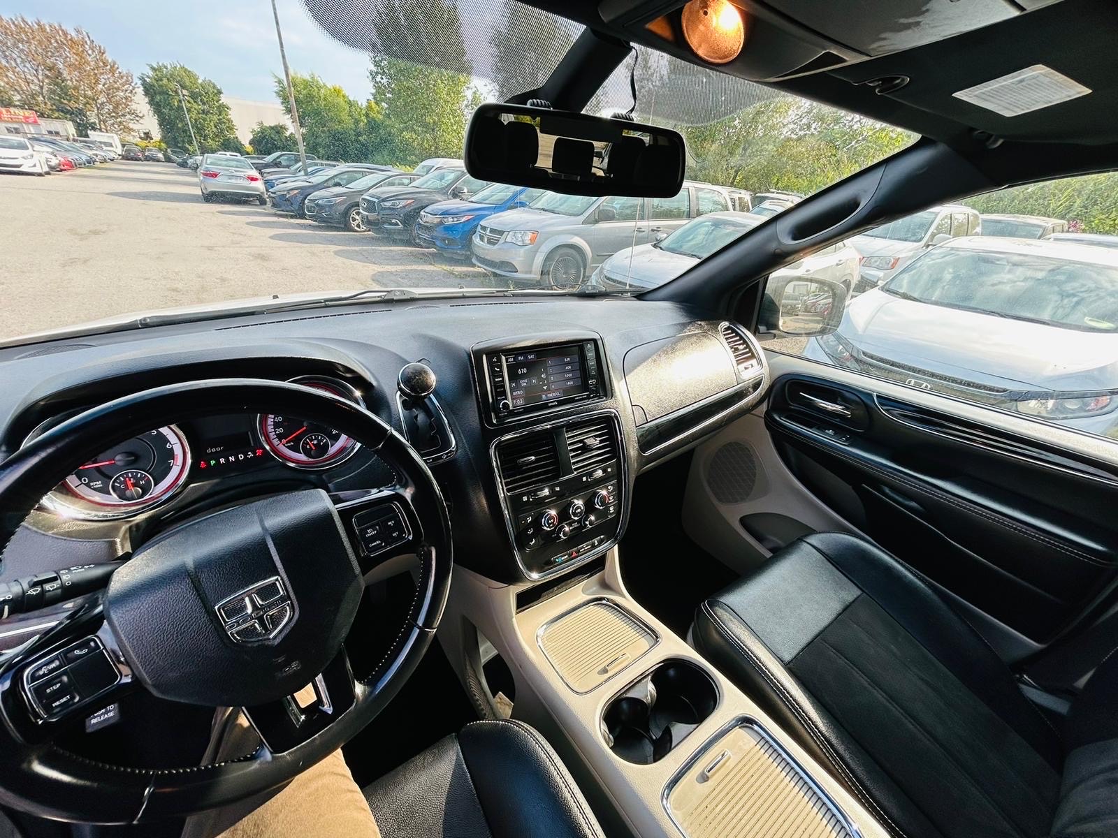 /hakimautosale/2019-Dodge-GrandCaravan-601179661328763.jpg