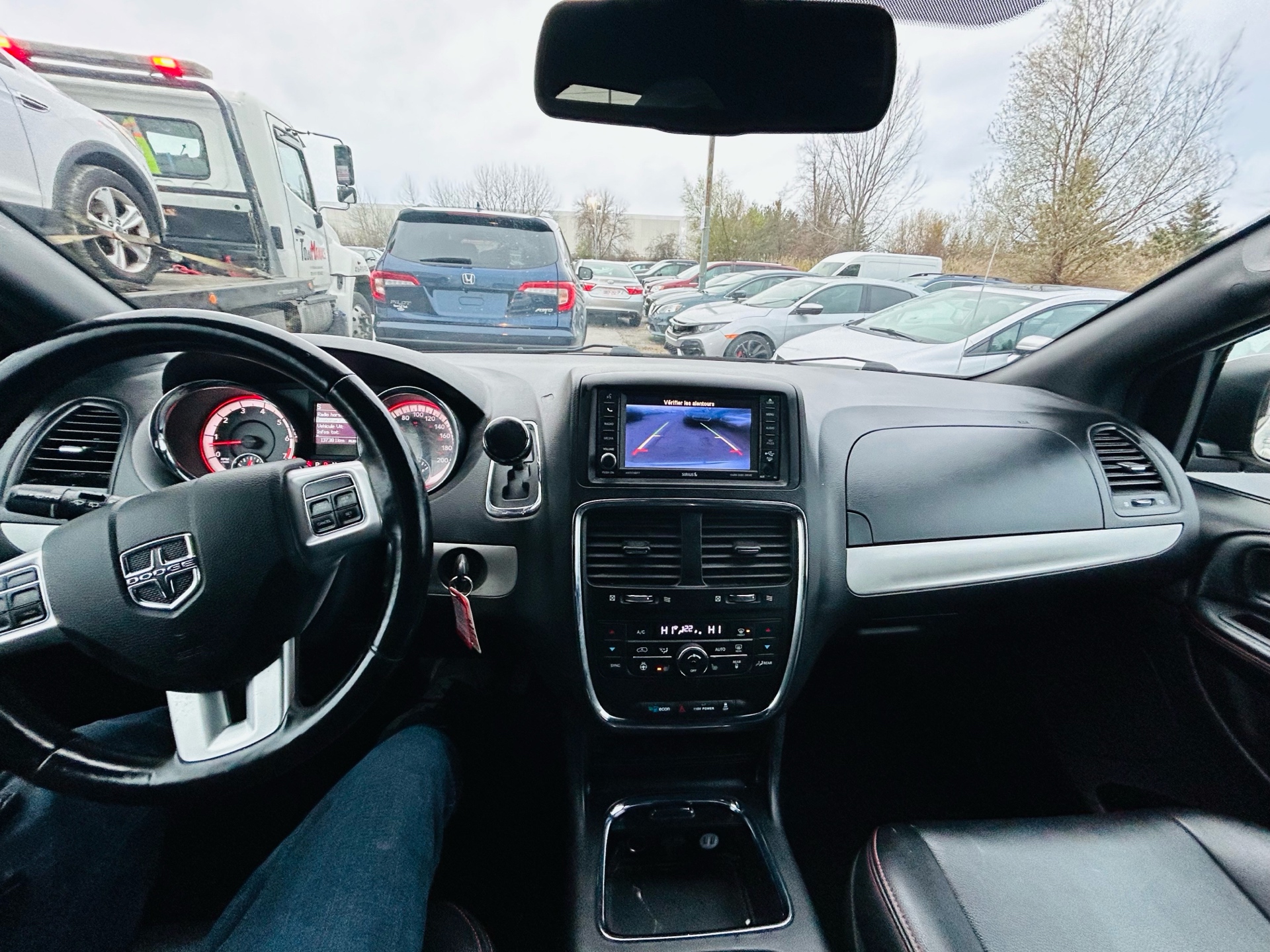 /hakimautosale/2019-Dodge-GrandCaravan-7754497384255783.jpg