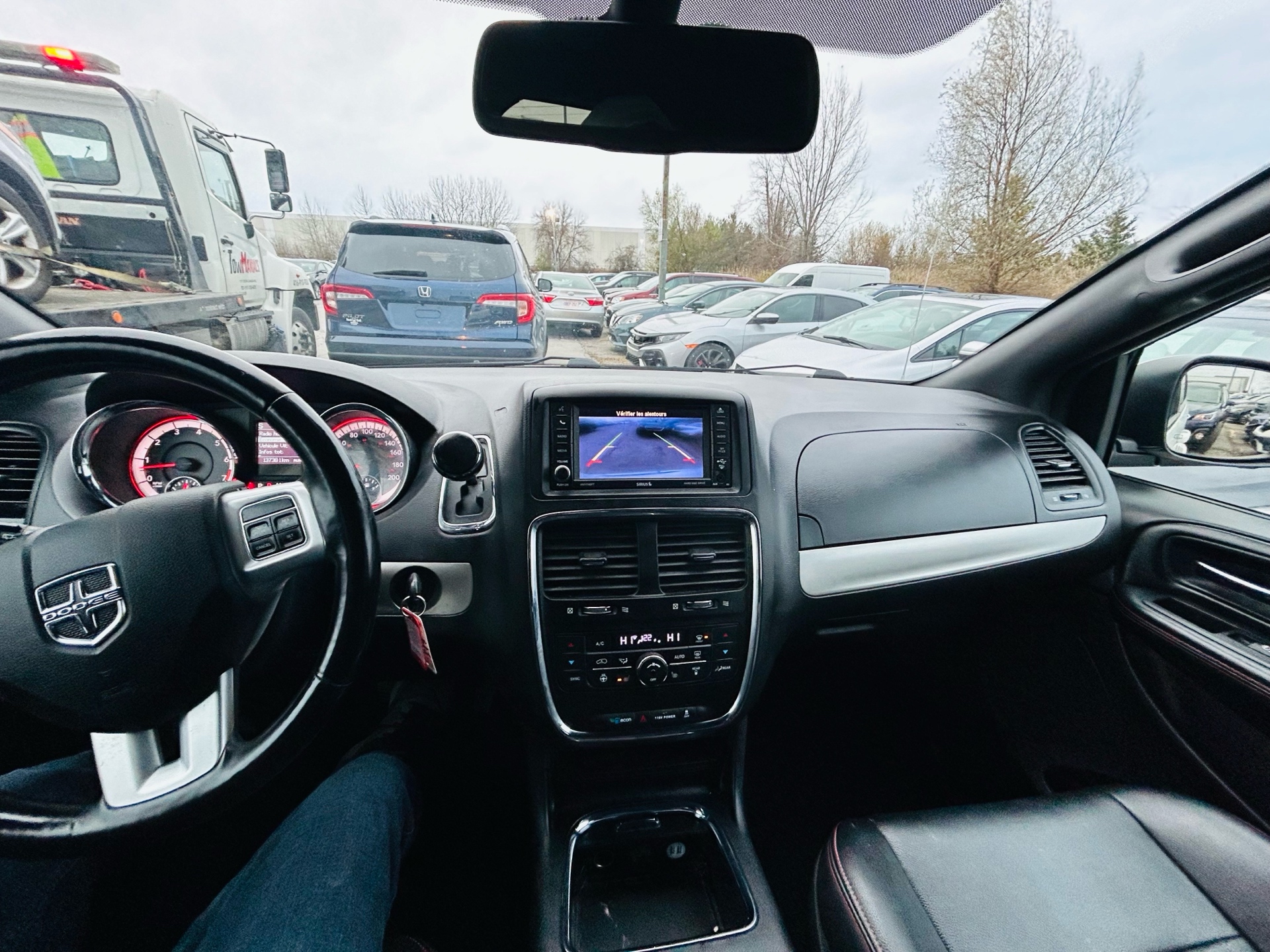 /hakimautosale/2019-Dodge-GrandCaravan-8540925438939908.jpg