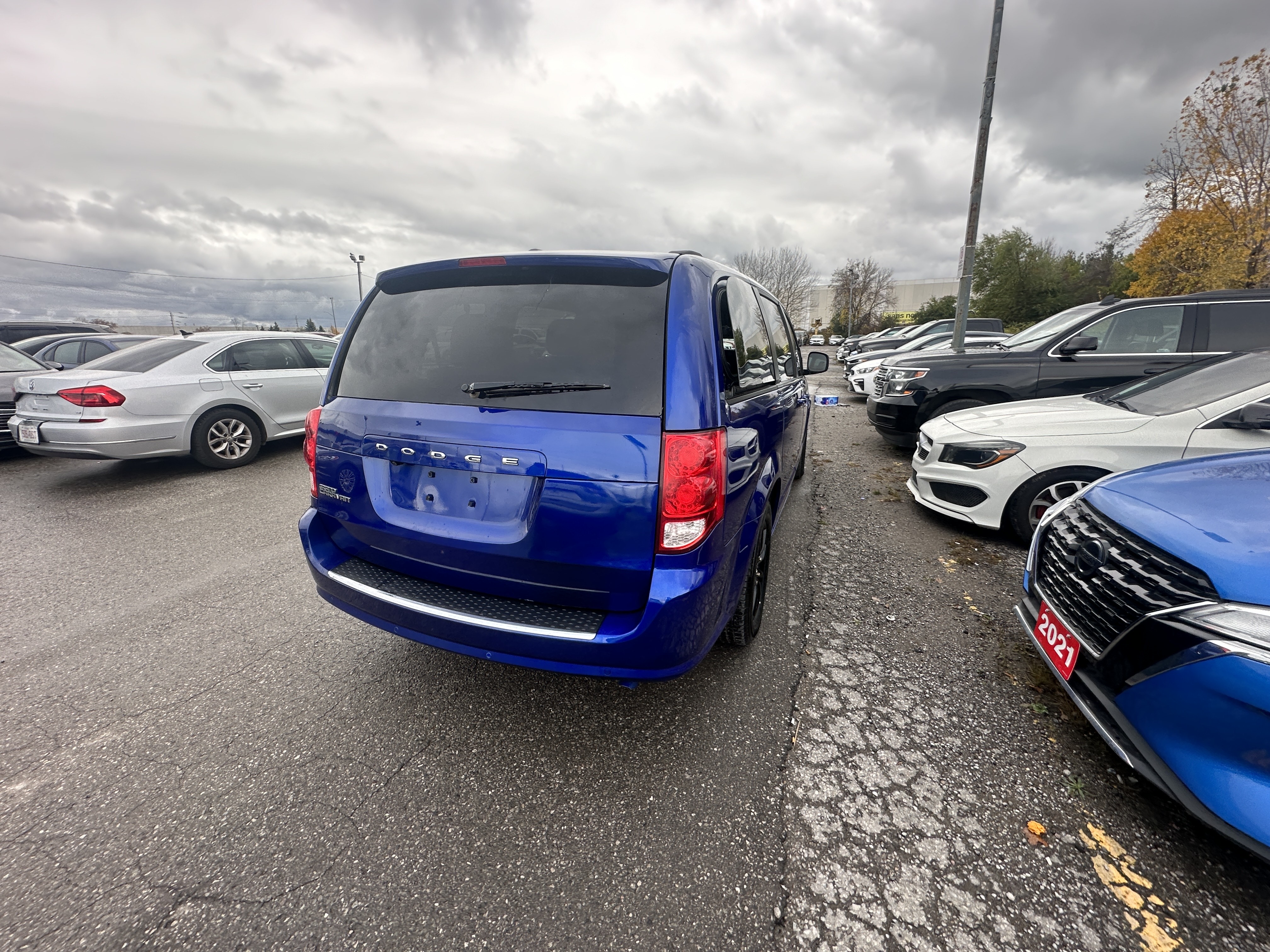 /hakimautosale/2019-Dodge-GrandCaravan-907216265897635.jpg