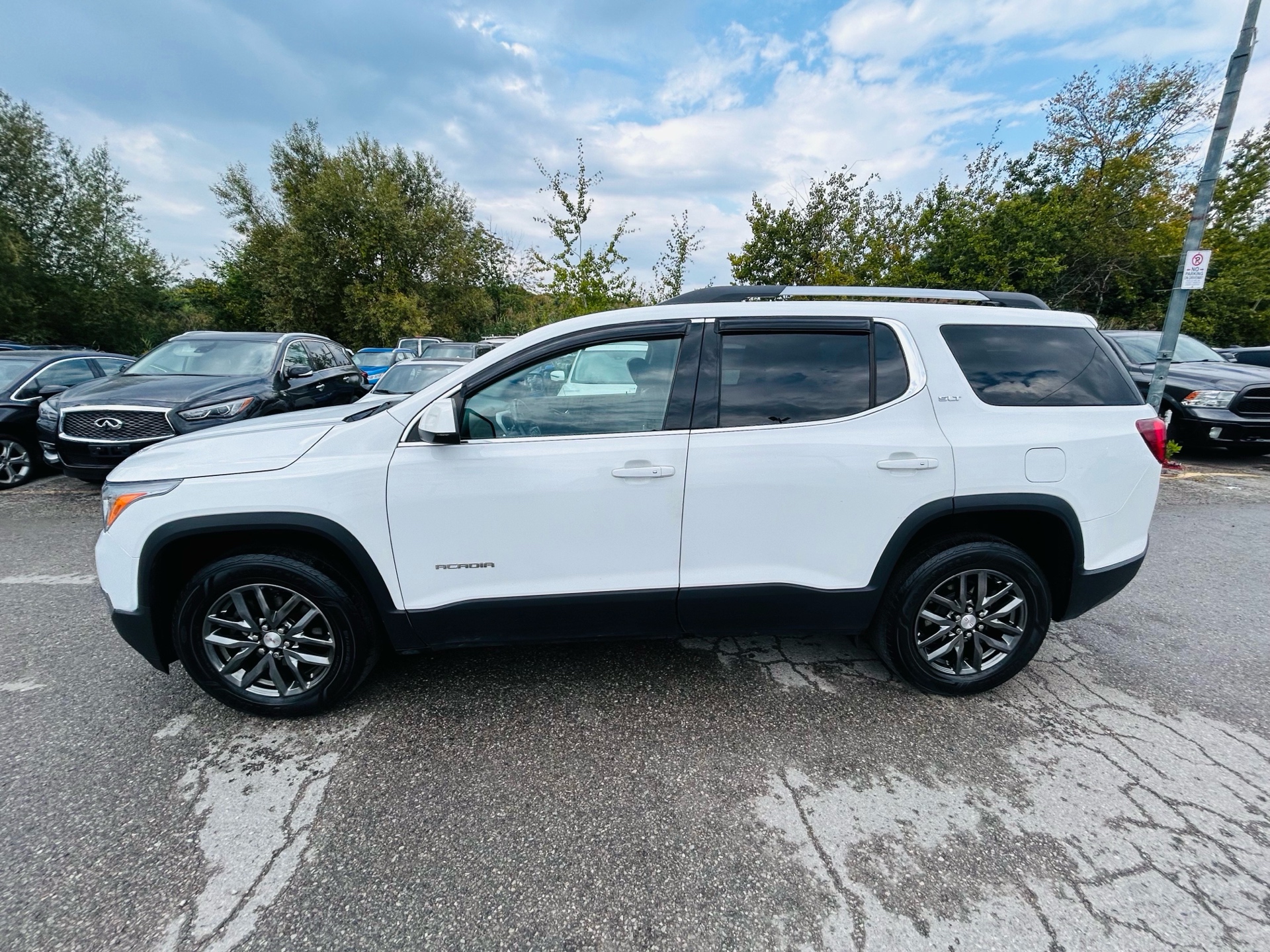/hakimautosale/2019-GMC-Acadia-4303255960411658.jpg