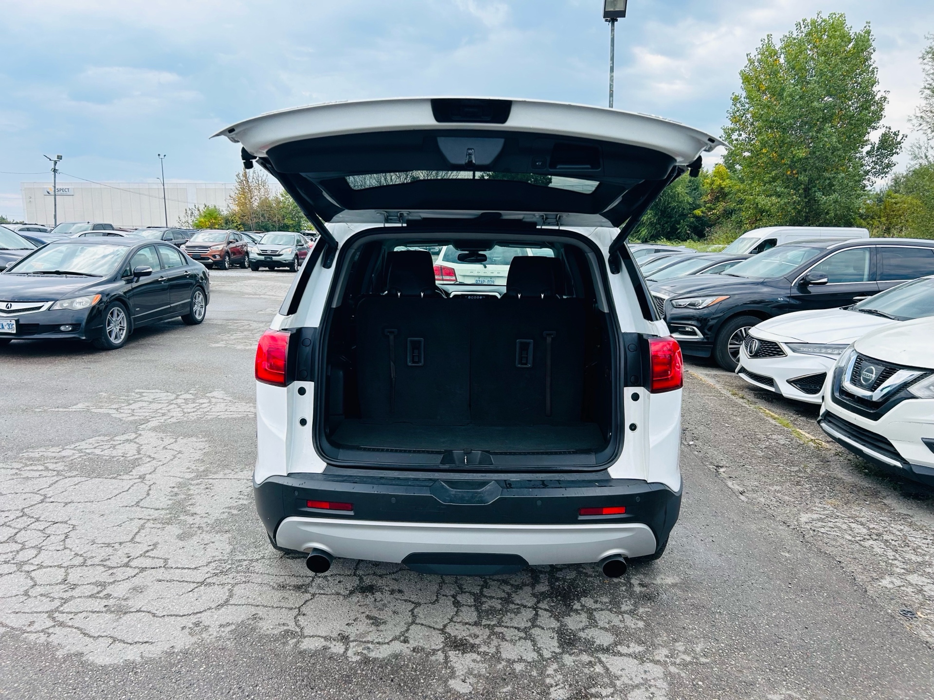 /hakimautosale/2019-GMC-Acadia-6272875123669228.jpg