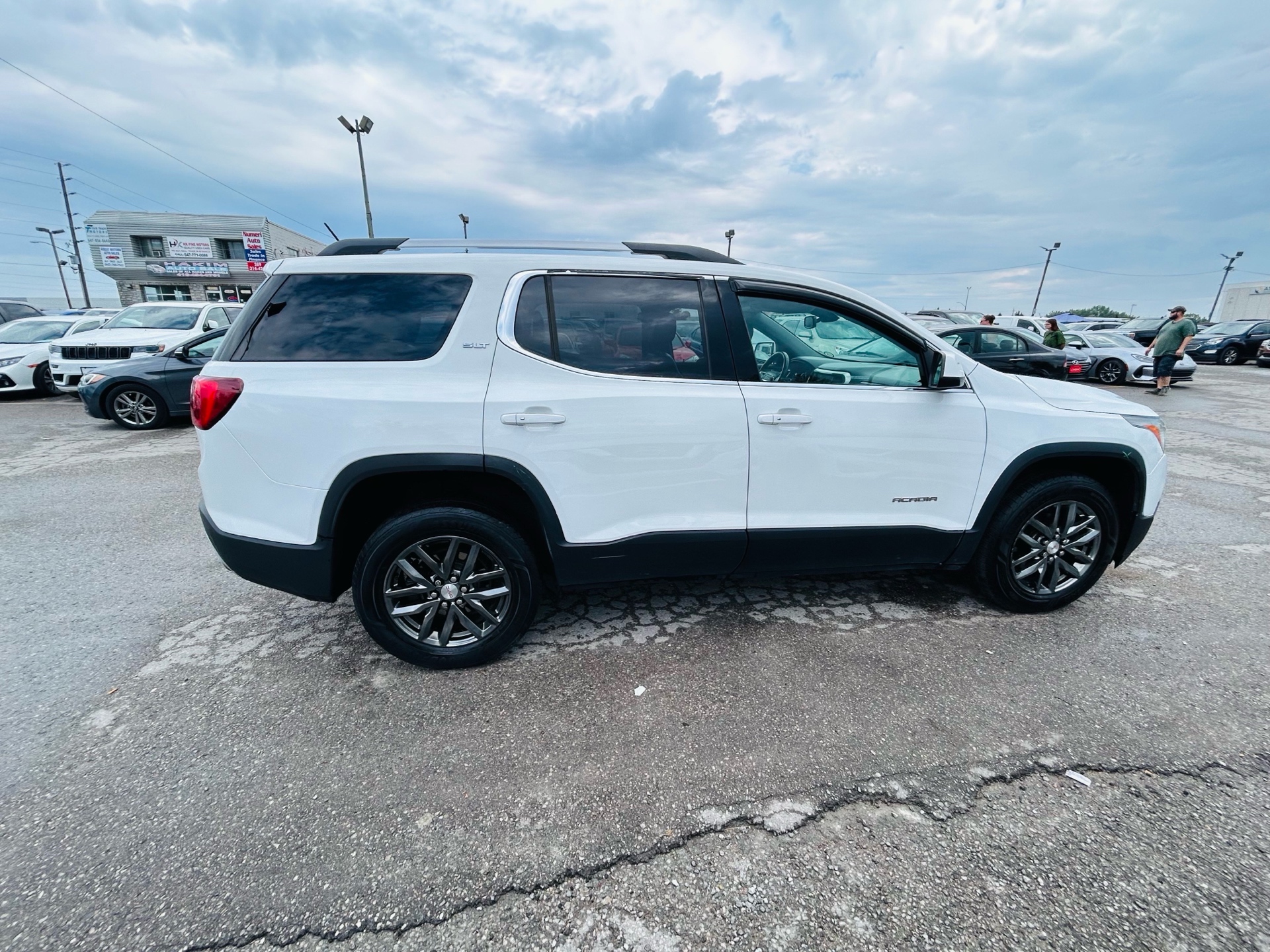 /hakimautosale/2019-GMC-Acadia-7131278561690859.jpg