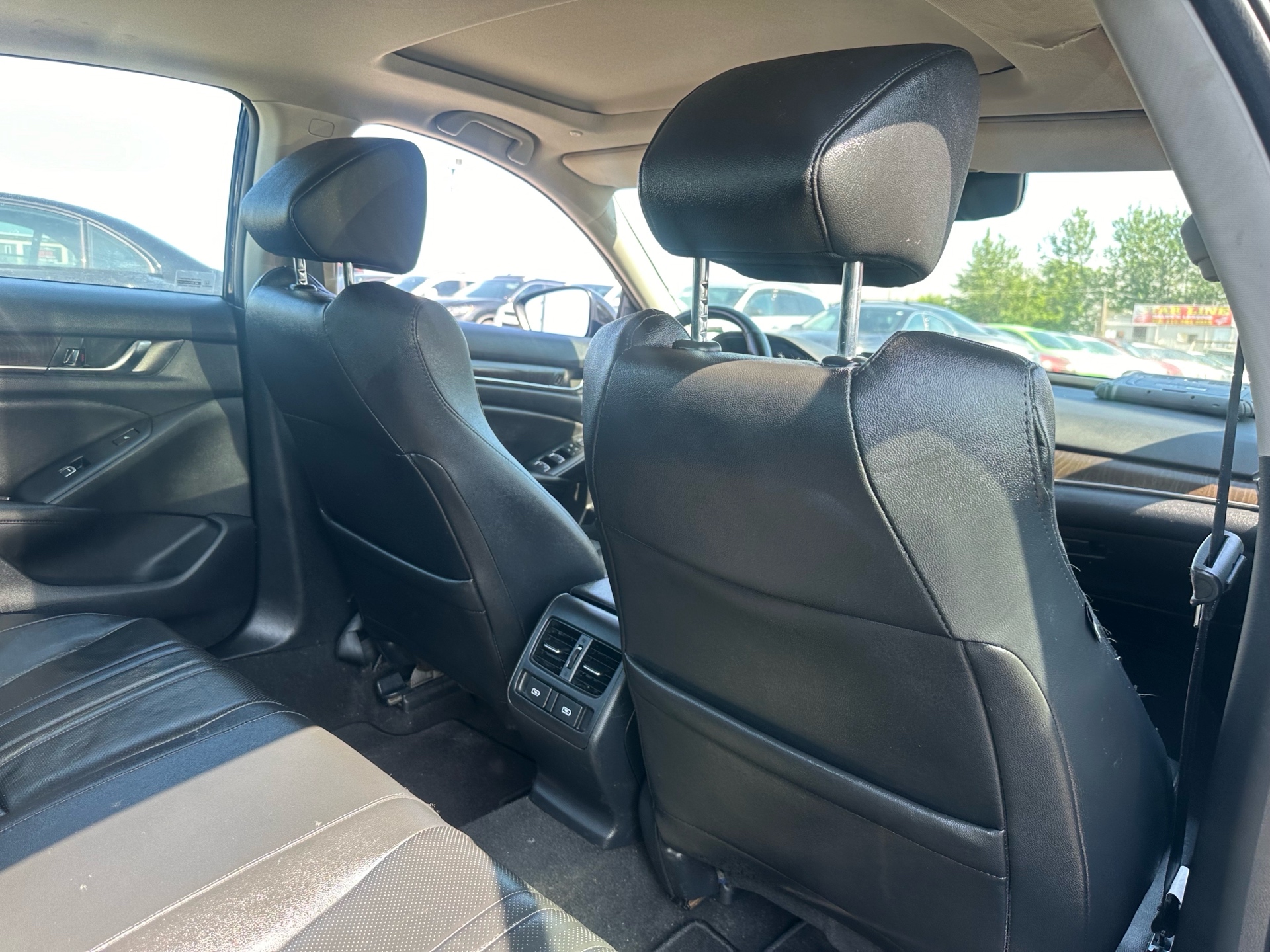 /hakimautosale/2019-Honda-Accord-6118224183415588.jpg