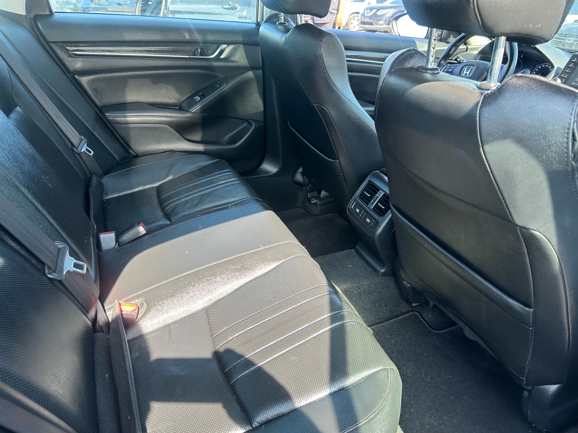 /hakimautosale/2019-Honda-Accord-8987588986523463.jpg