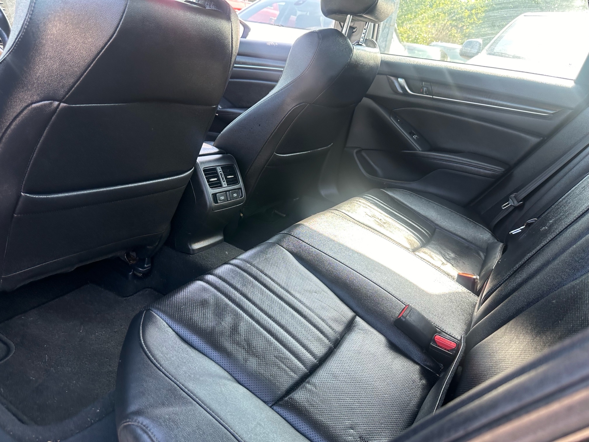 /hakimautosale/2019-Honda-Accord-9385010857442015.jpg
