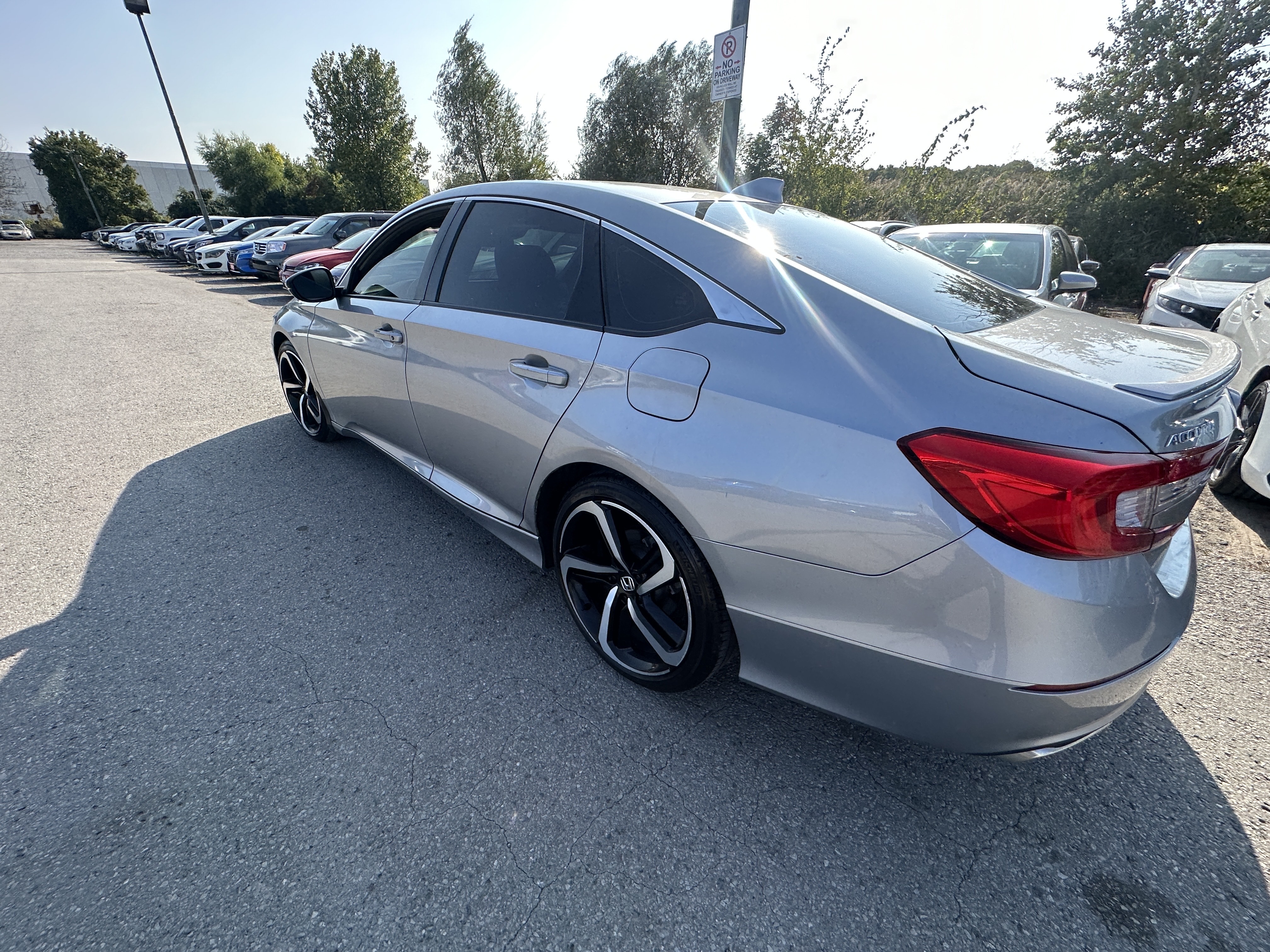 /hakimautosale/2019-Honda-AccordSedan-48058814918796.jpg