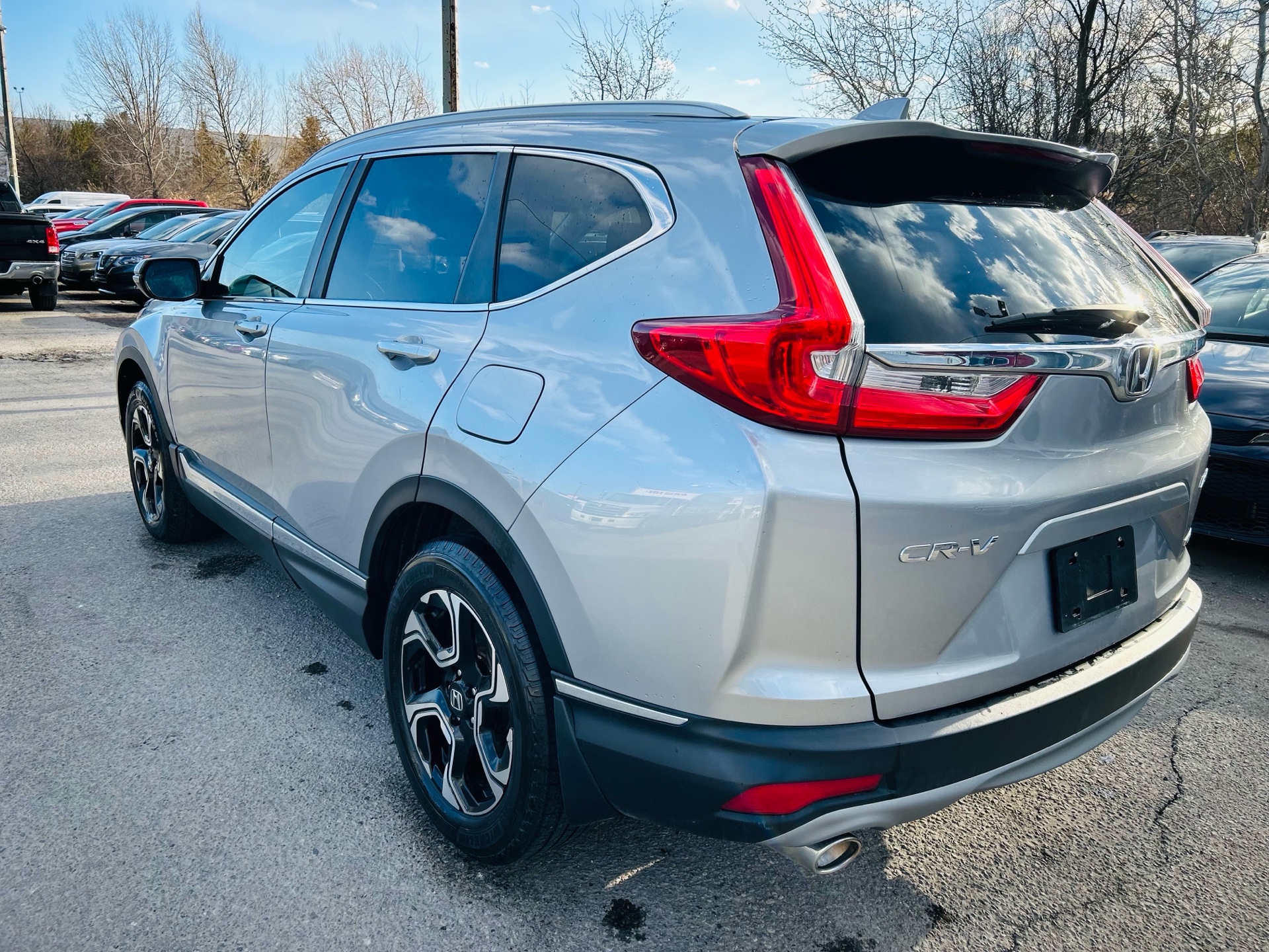 /hakimautosale/2019-Honda-CR-V-2738867476799838.jpg