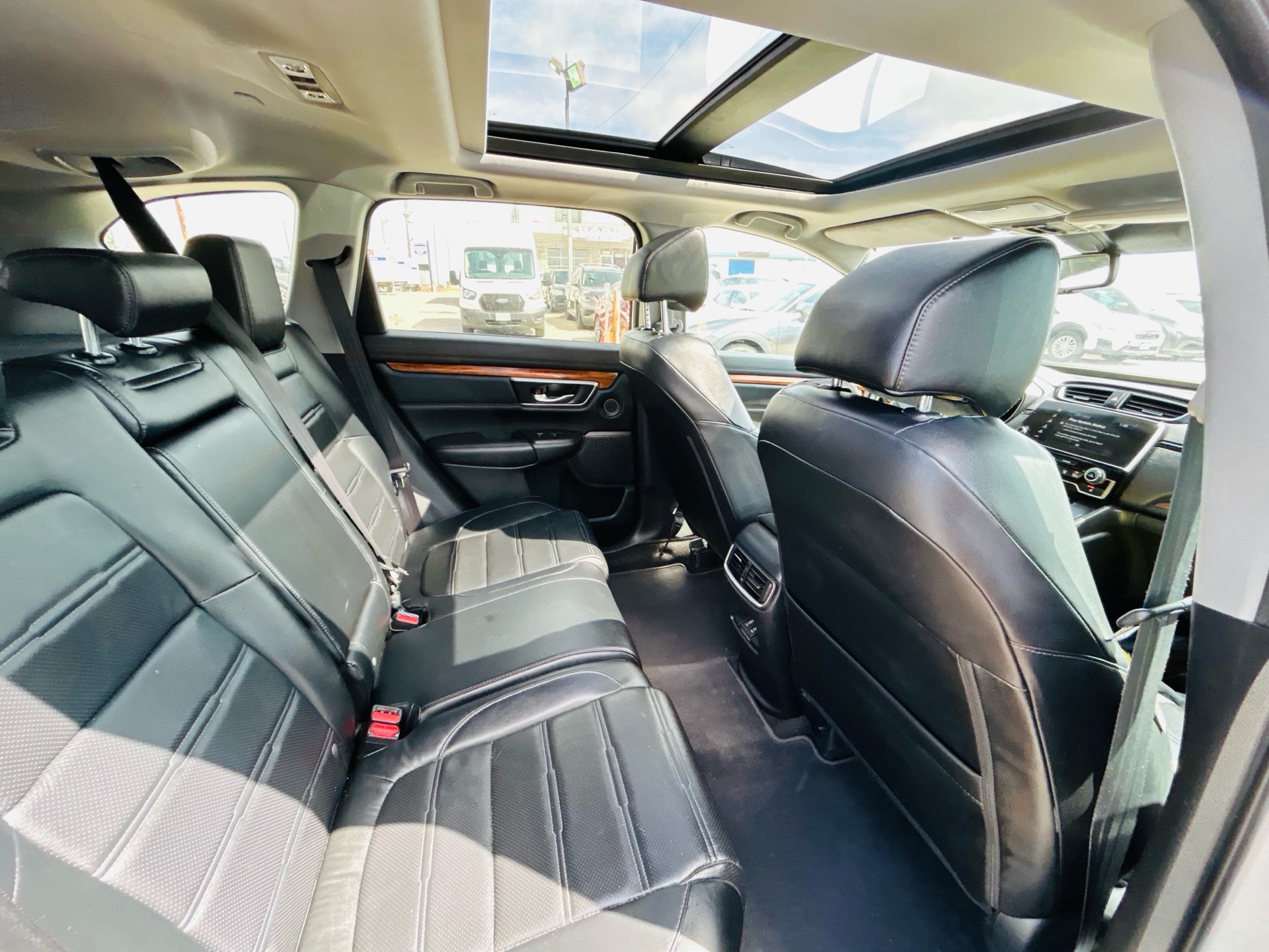 /hakimautosale/2019-Honda-CR-V-5069753955308882.jpg