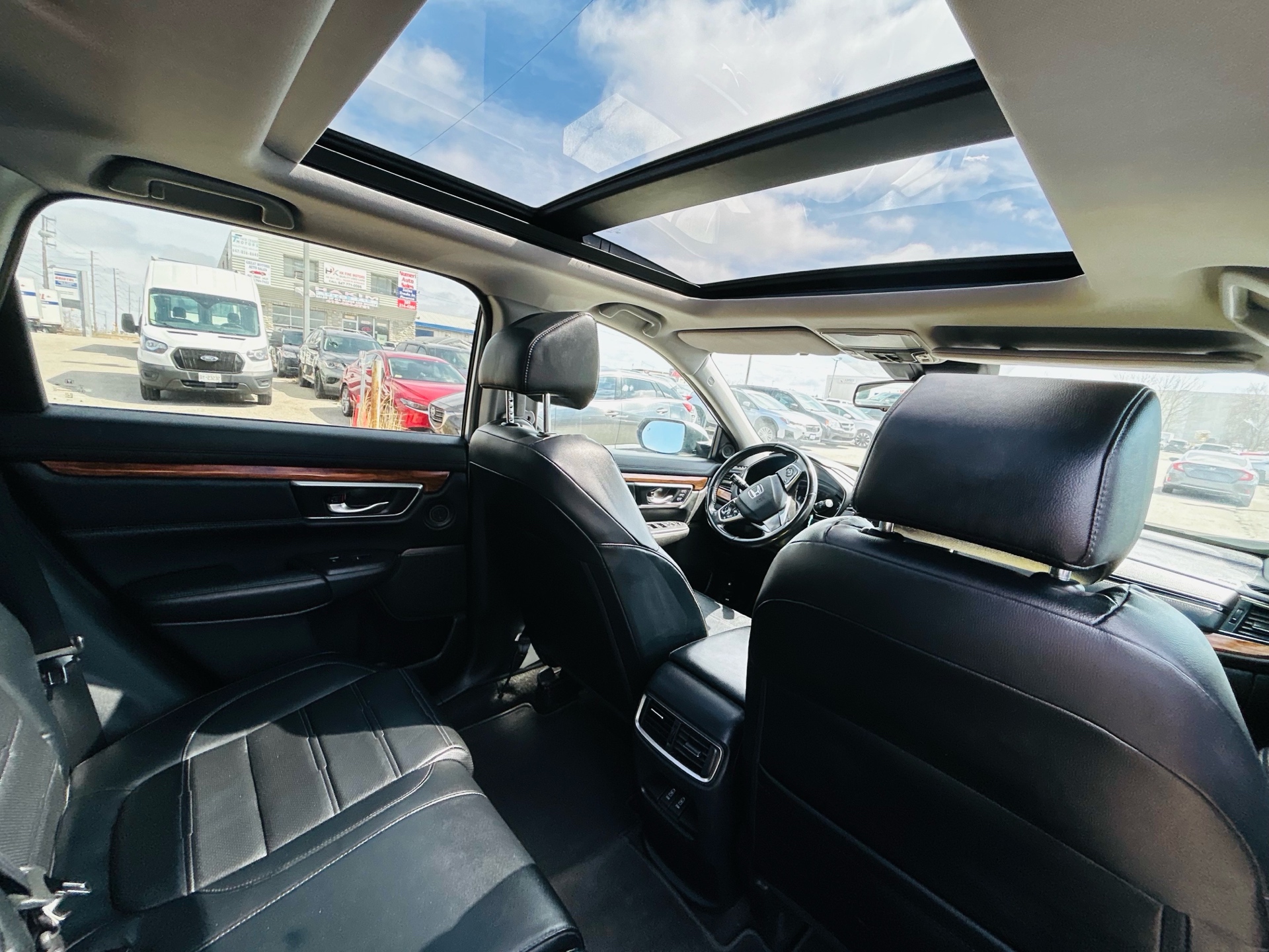 /hakimautosale/2019-Honda-CR-V-7744376813502161.jpg
