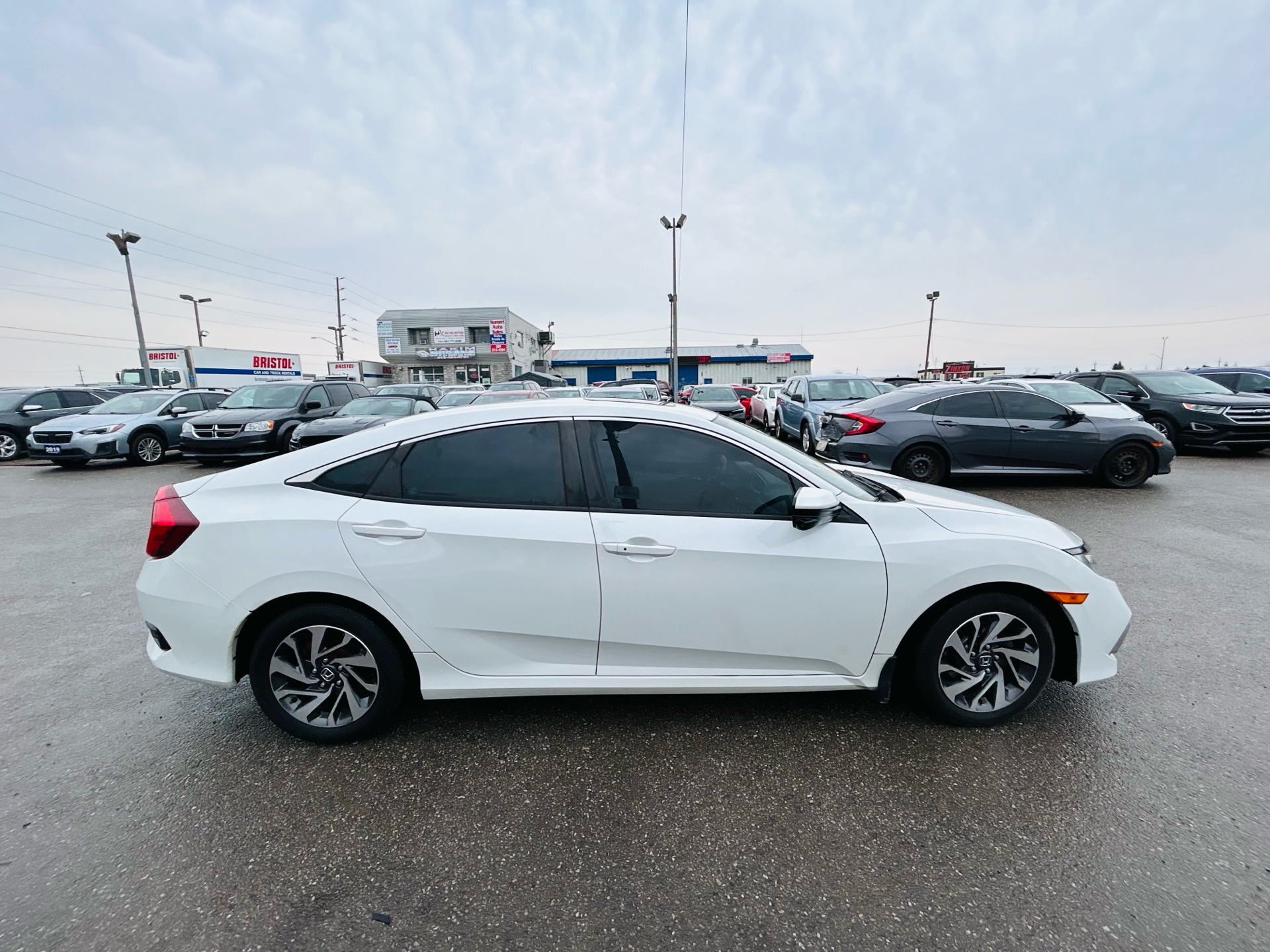 /hakimautosale/2019-Honda-Civic-23415214769968595.jpg