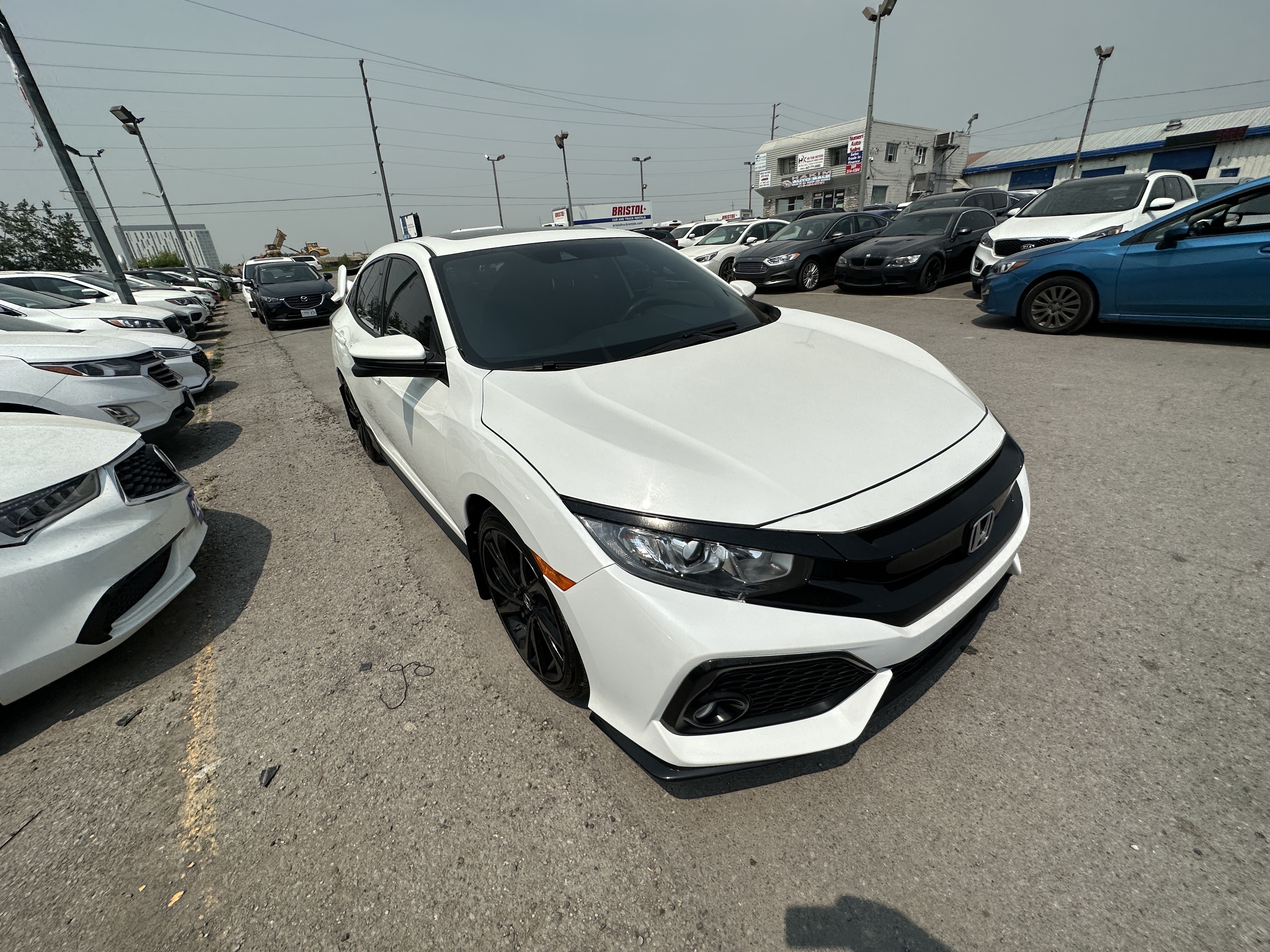 /hakimautosale/2019-Honda-CivicHatchback-43704591344557.jpg