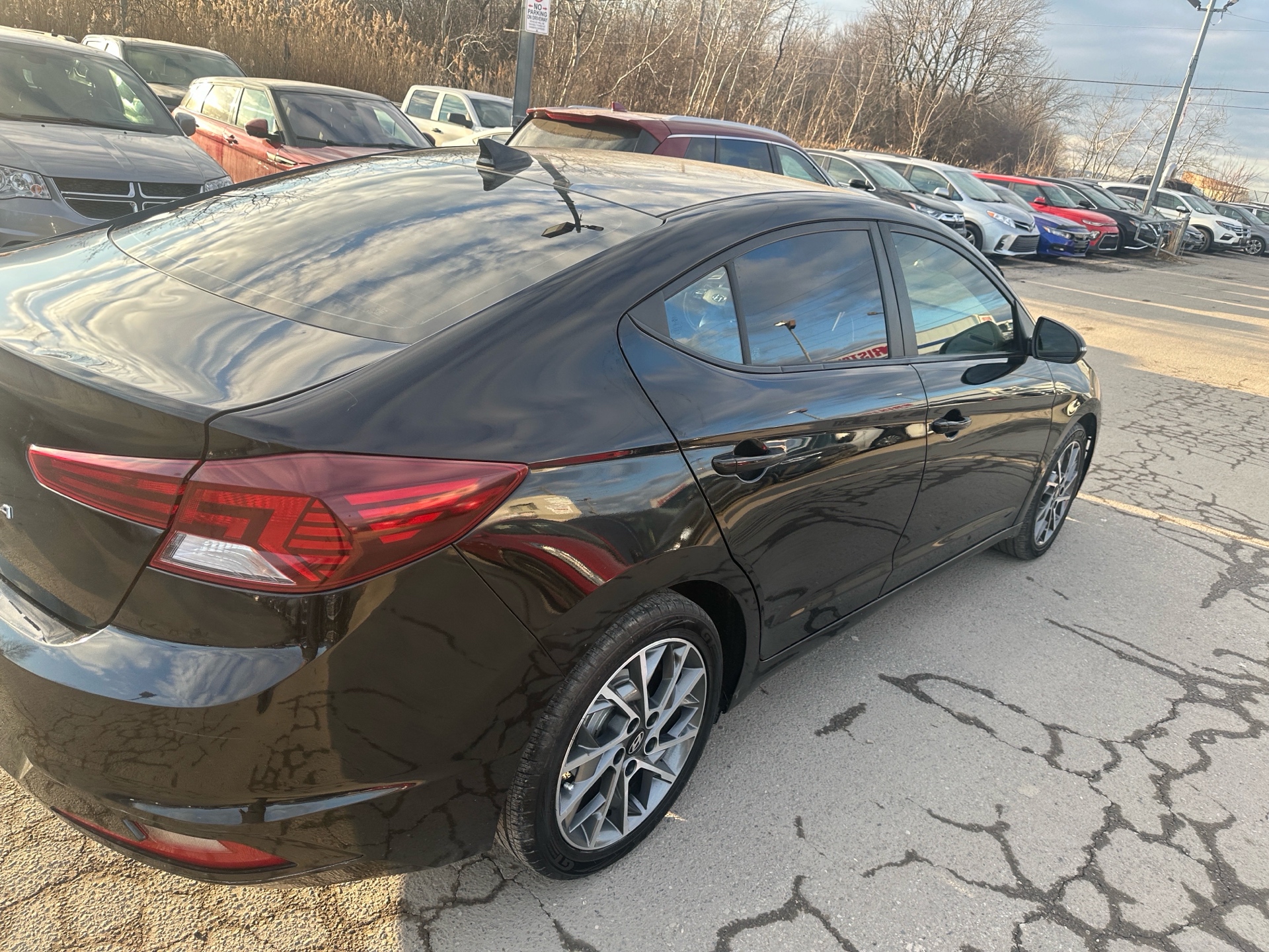 /hakimautosale/2019-Hyundai-Elantra-37033607503984833.jpg