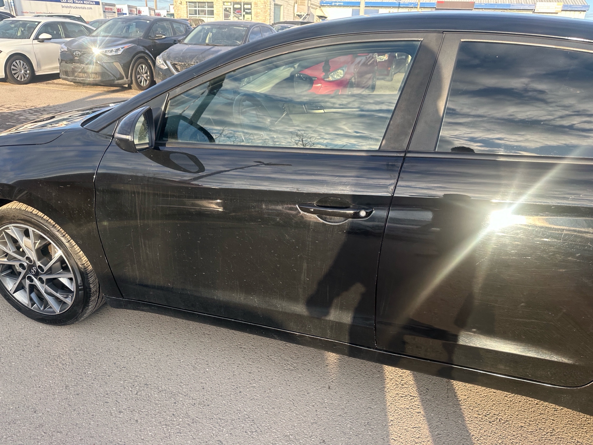 /hakimautosale/2019-Hyundai-Elantra-38568939284752357.jpg