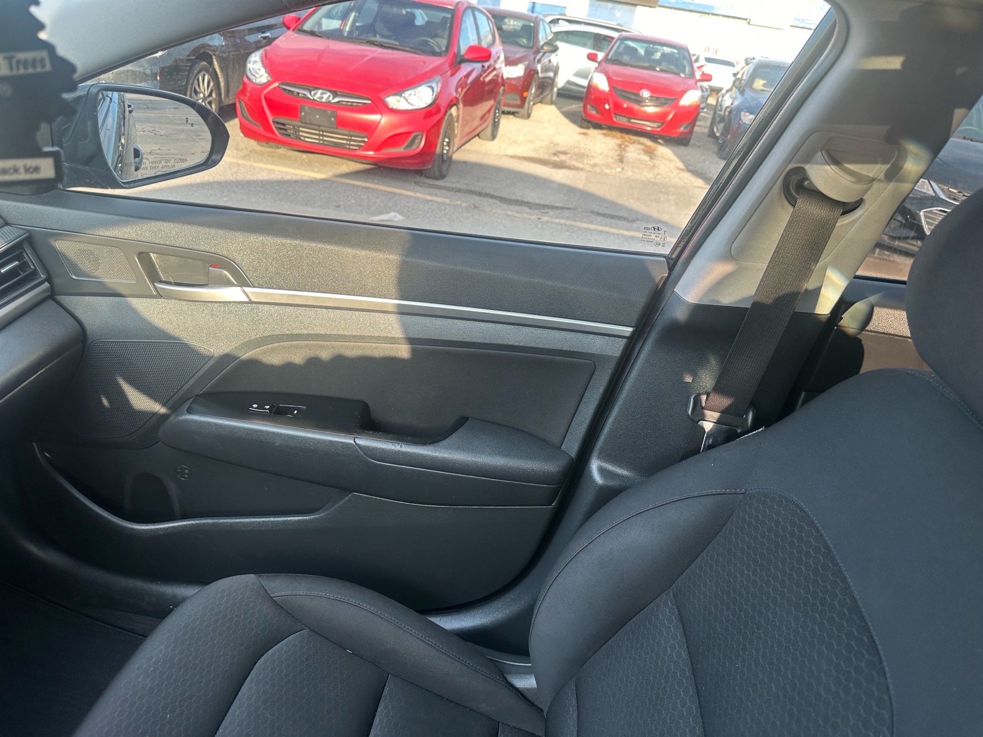 /hakimautosale/2019-Hyundai-Elantra-44268460780408314.jpg