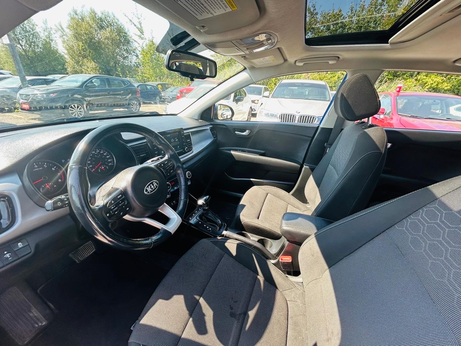 /hakimautosale/2019-Kia-Rio5-door-2662326718964594.jpg