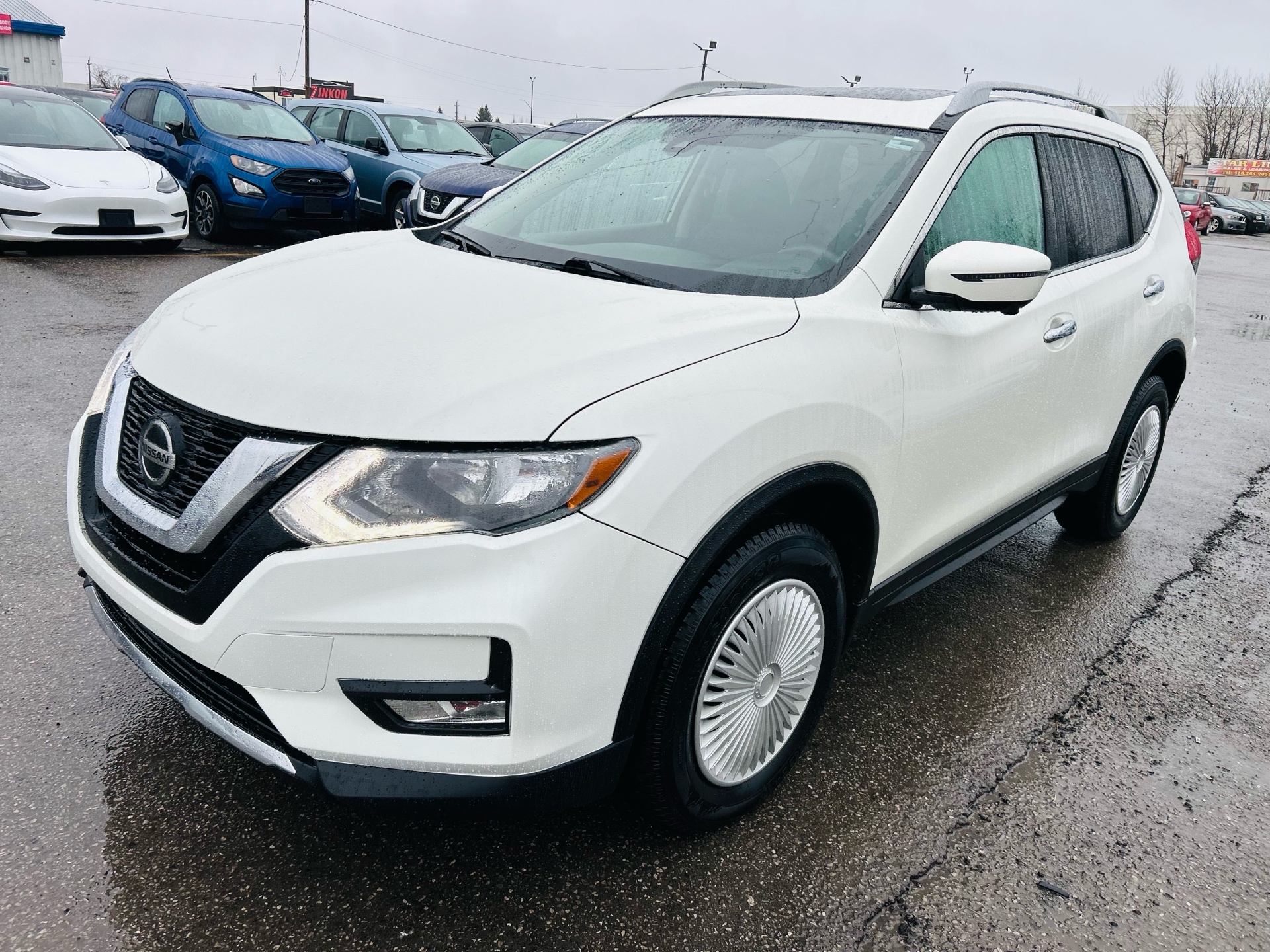 /hakimautosale/2019-Nissan-Rogue-163625327436846.jpg