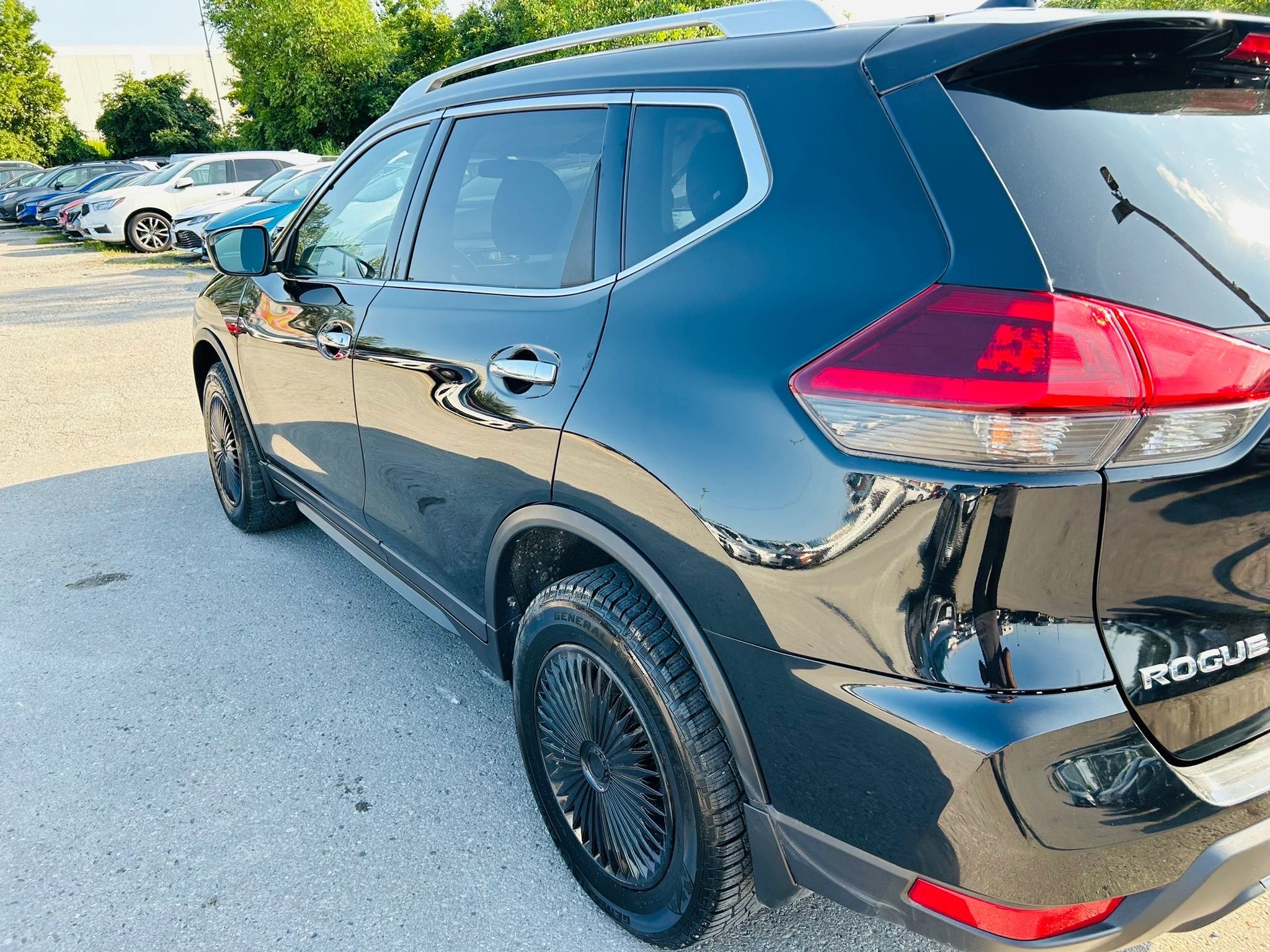 /hakimautosale/2019-Nissan-Rogue-29597099391207293.jpg