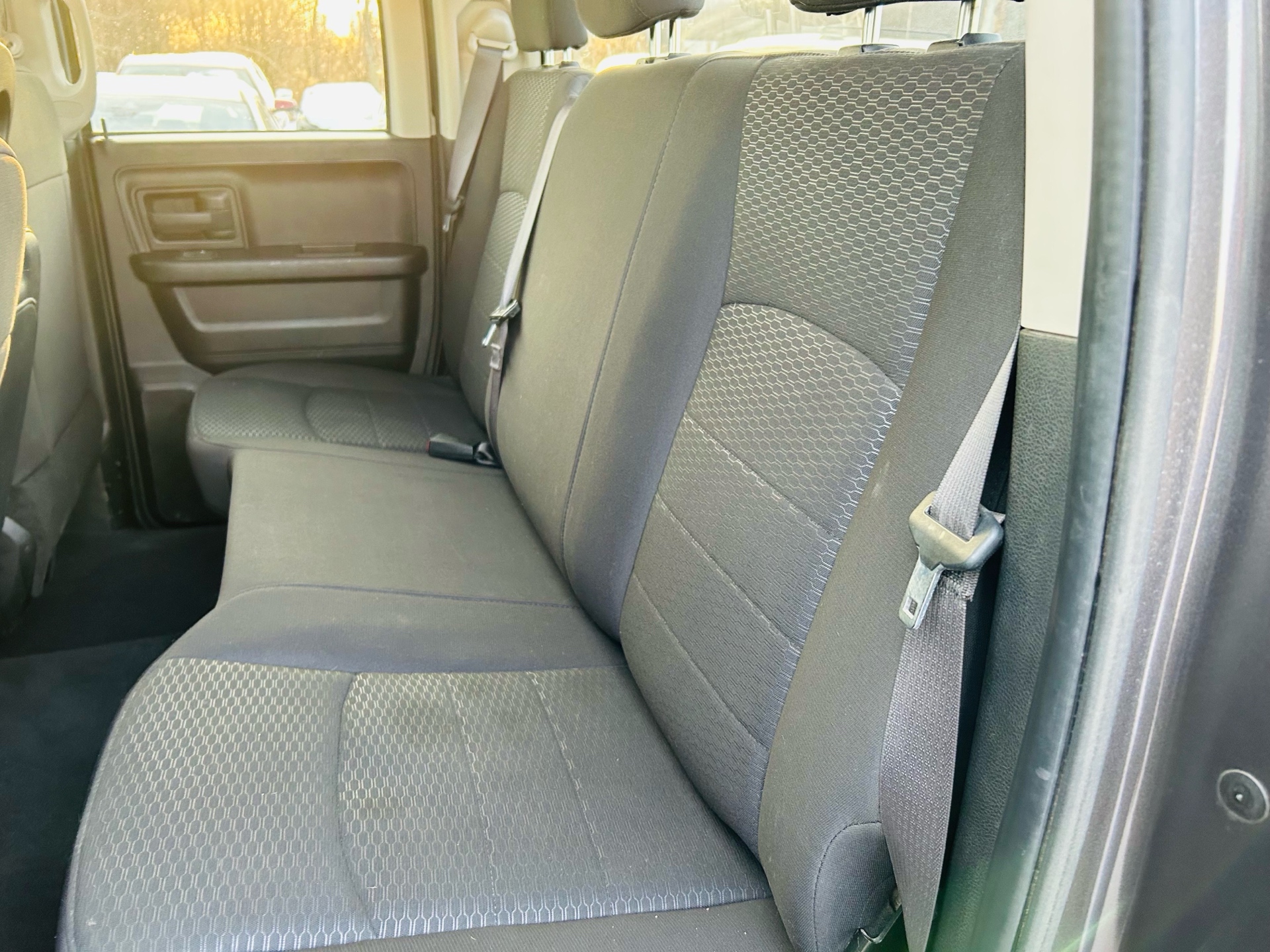 /hakimautosale/2019-Ram-1500Classic-0566797925827105.jpg