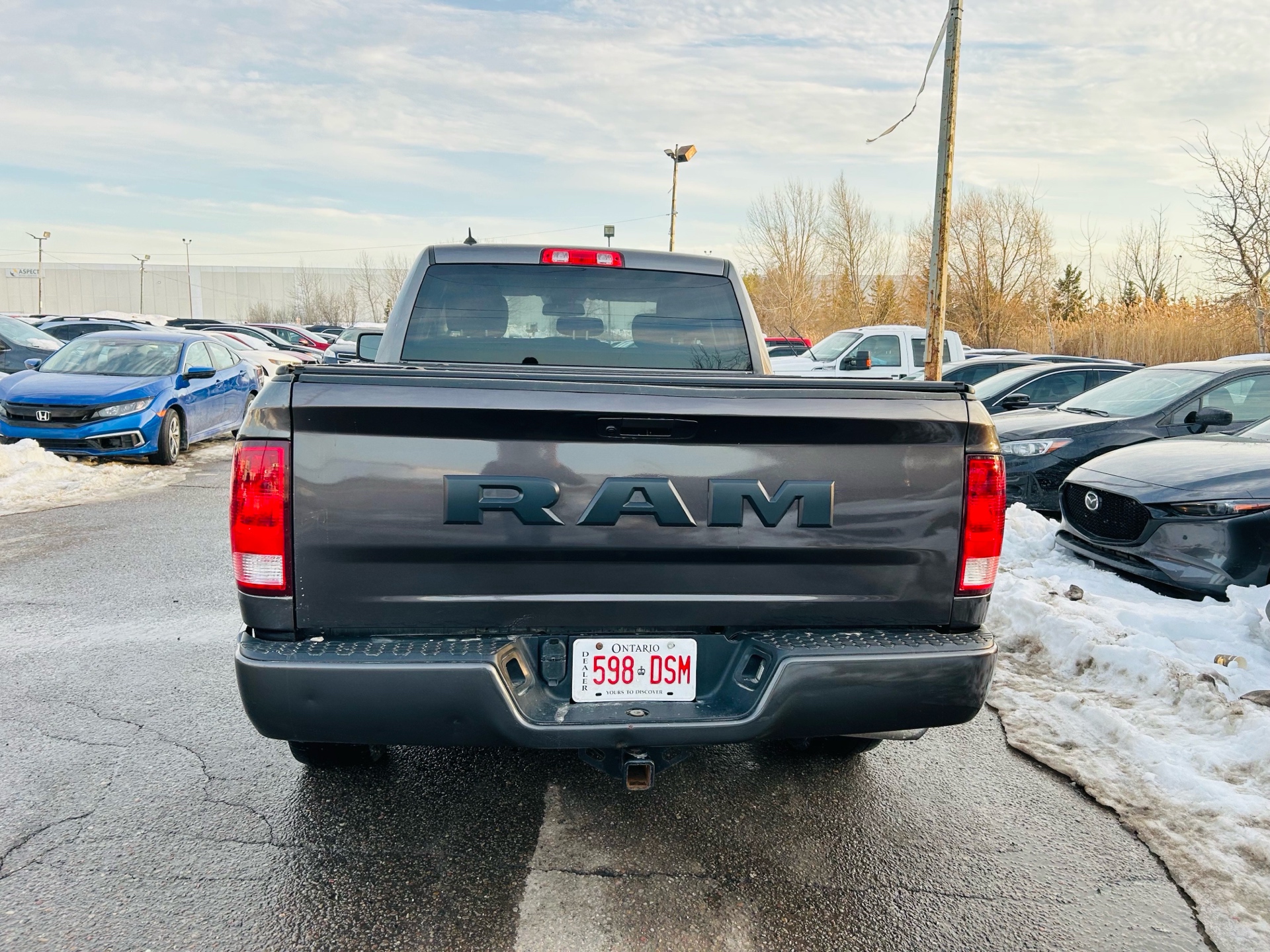 /hakimautosale/2019-Ram-1500Classic-28091134188152944.jpg