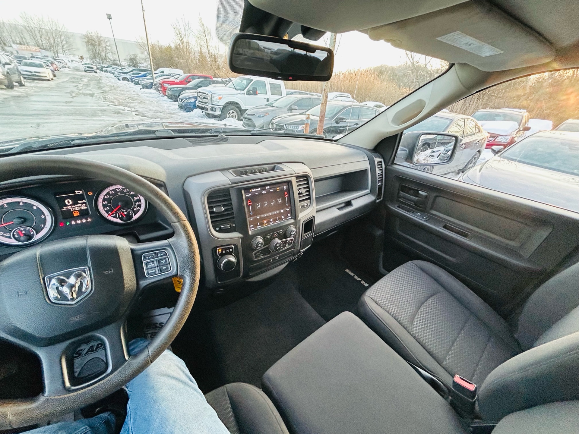 /hakimautosale/2019-Ram-1500Classic-3880448196613502.jpg