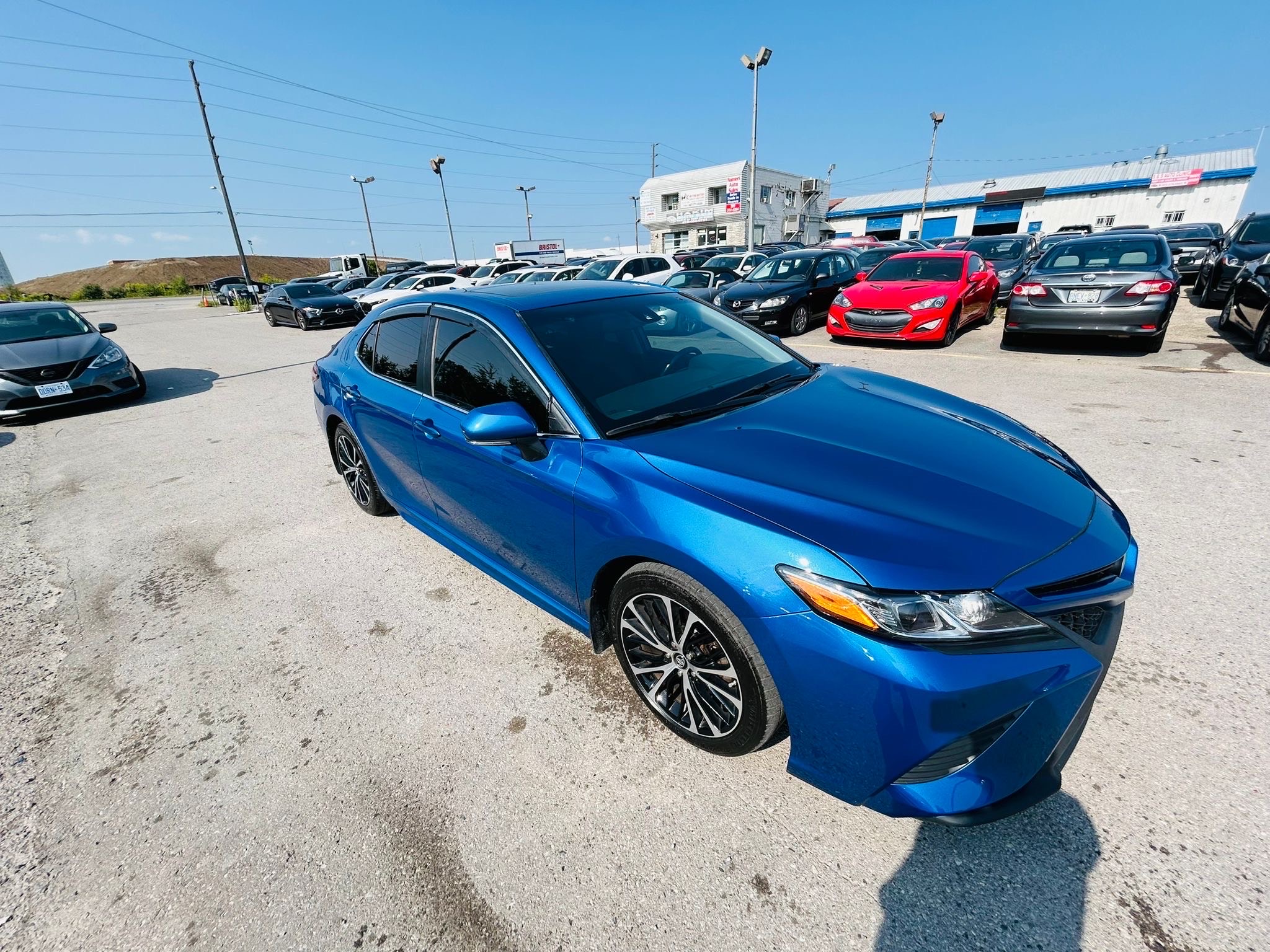 /hakimautosale/2019-Toyota-Camry-49356497652506803.jpg