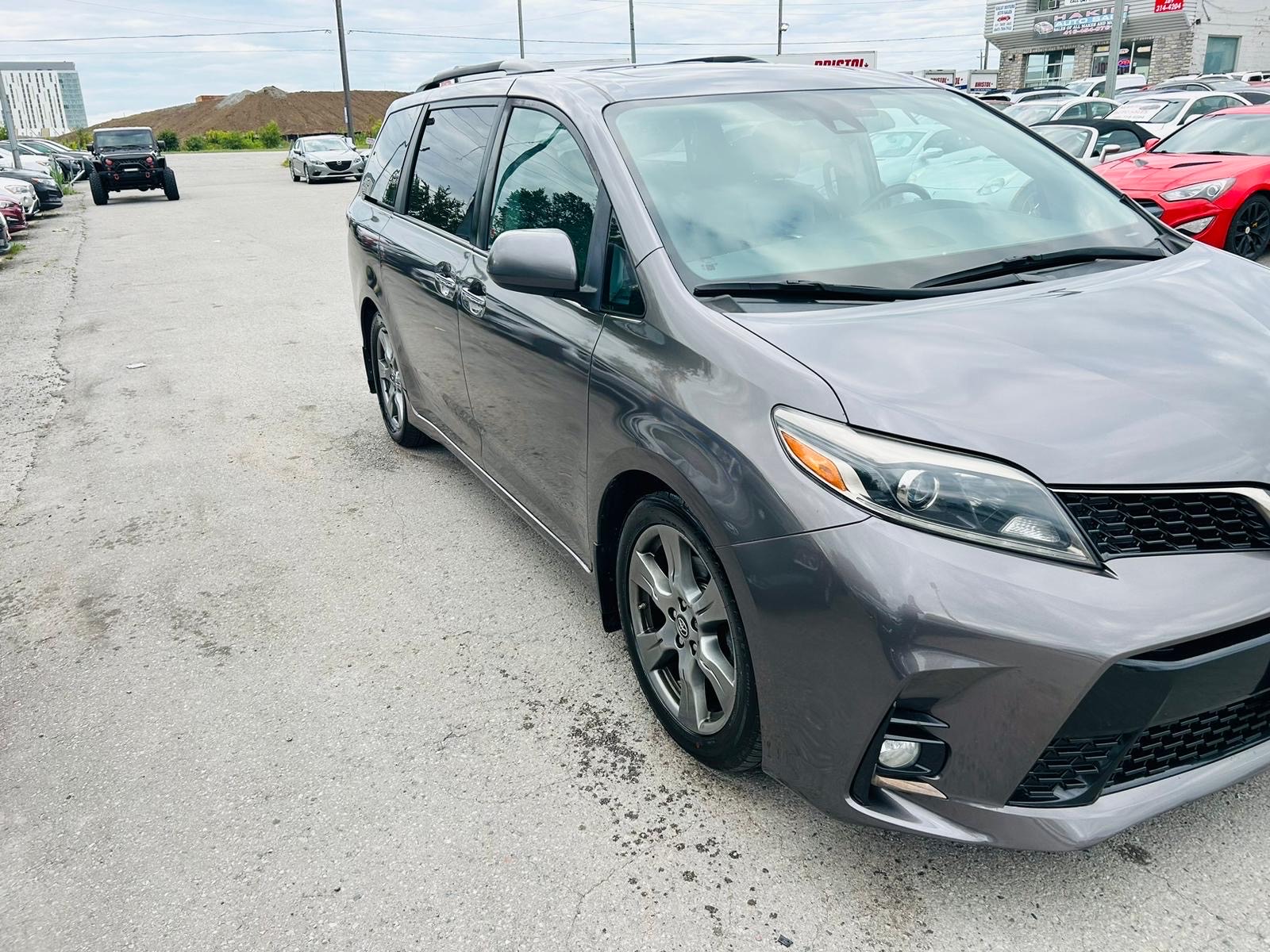 /hakimautosale/2019-Toyota-Sienna-4065256479612829.jpg
